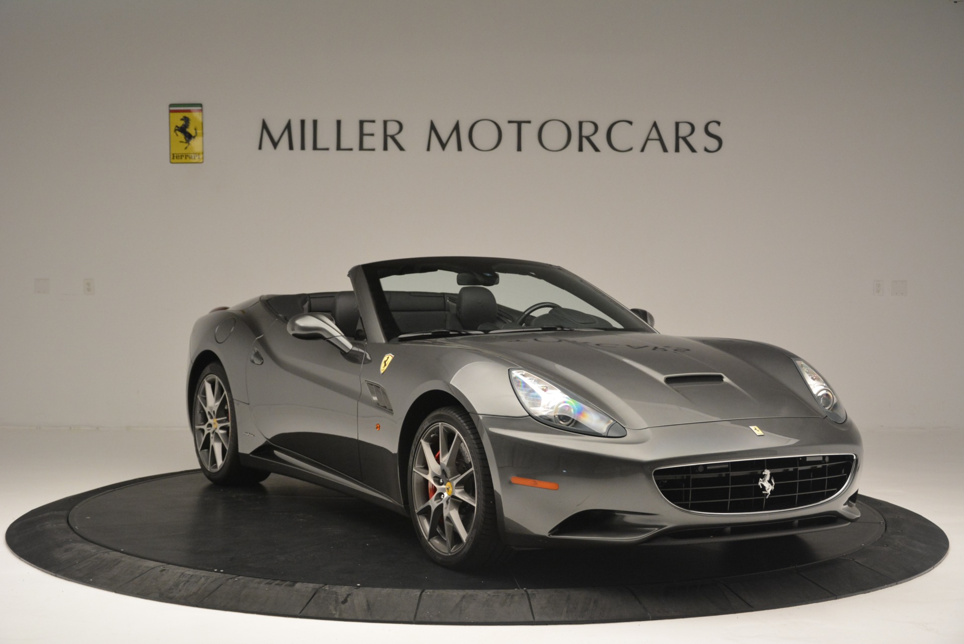 Used-2010-Ferrari-California