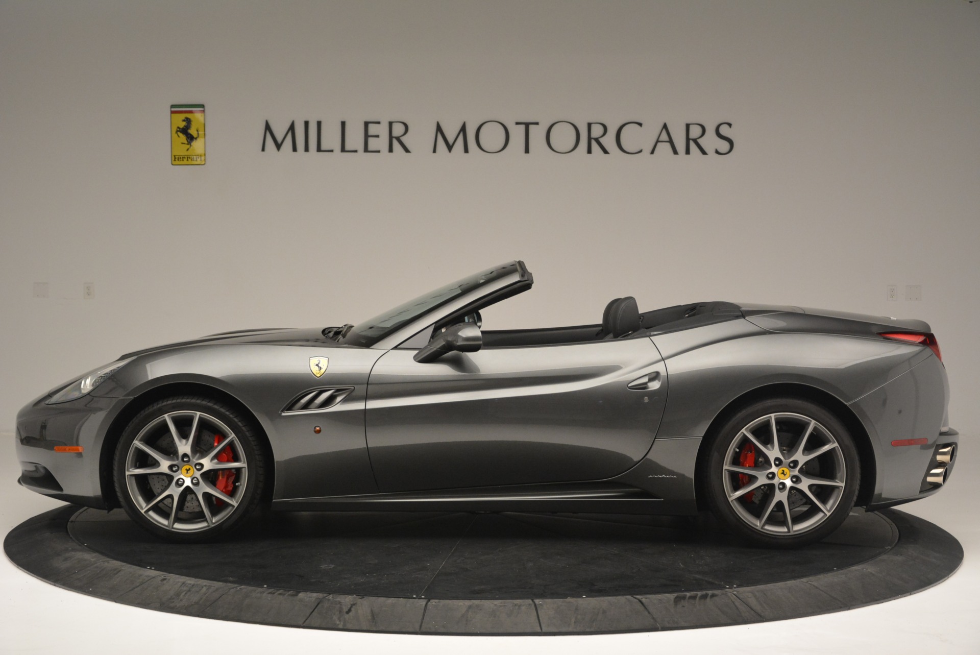 Used-2010-Ferrari-California