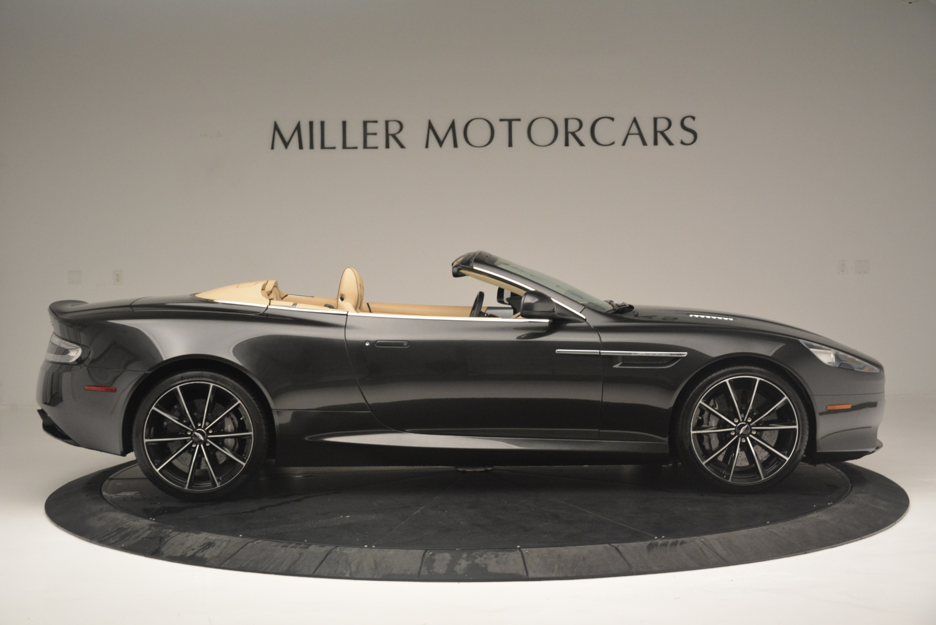 Used-2016-Aston-Martin-DB9-GT-Volante