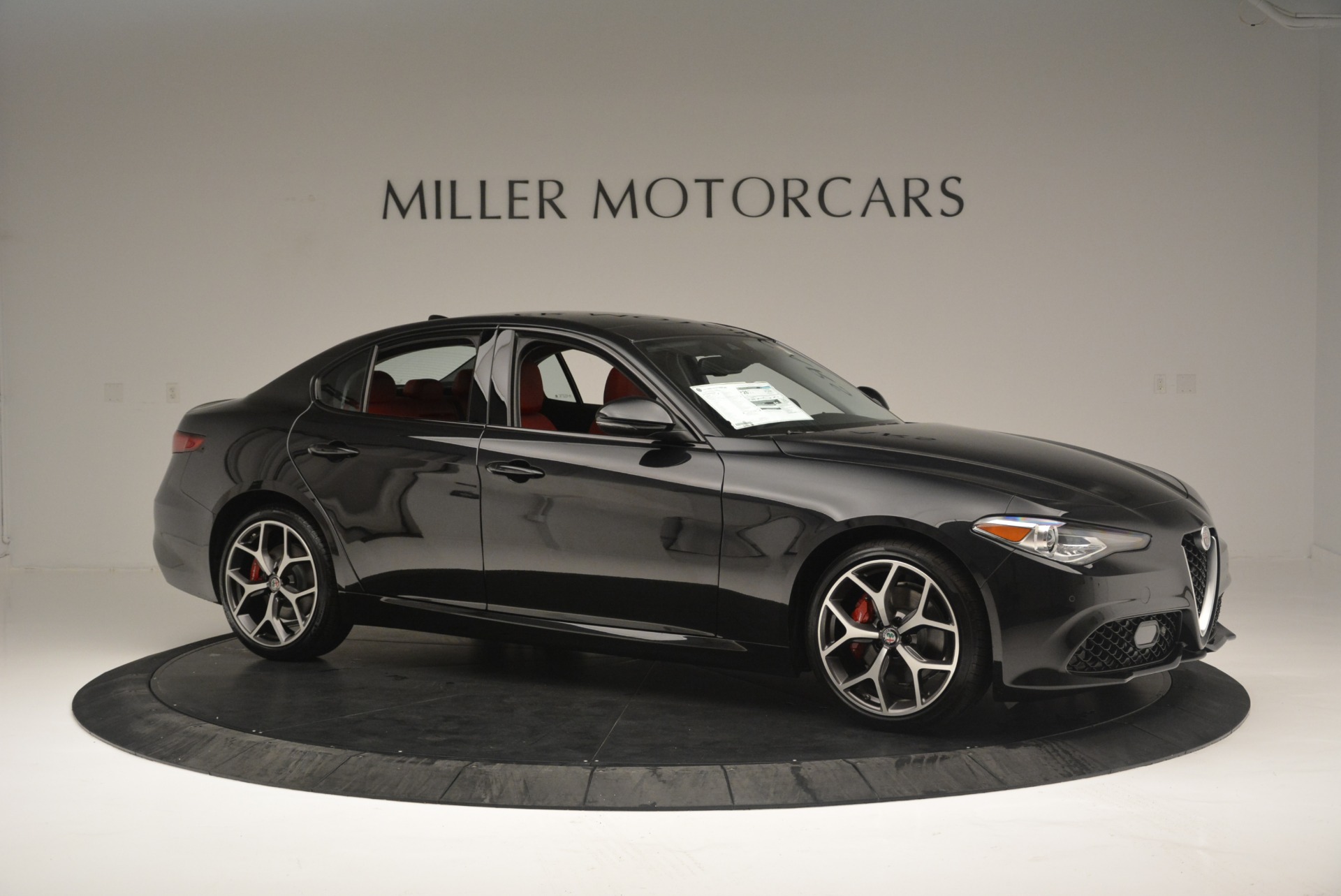 New-2018-Alfa-Romeo-Giulia-Ti-Sport-Q4
