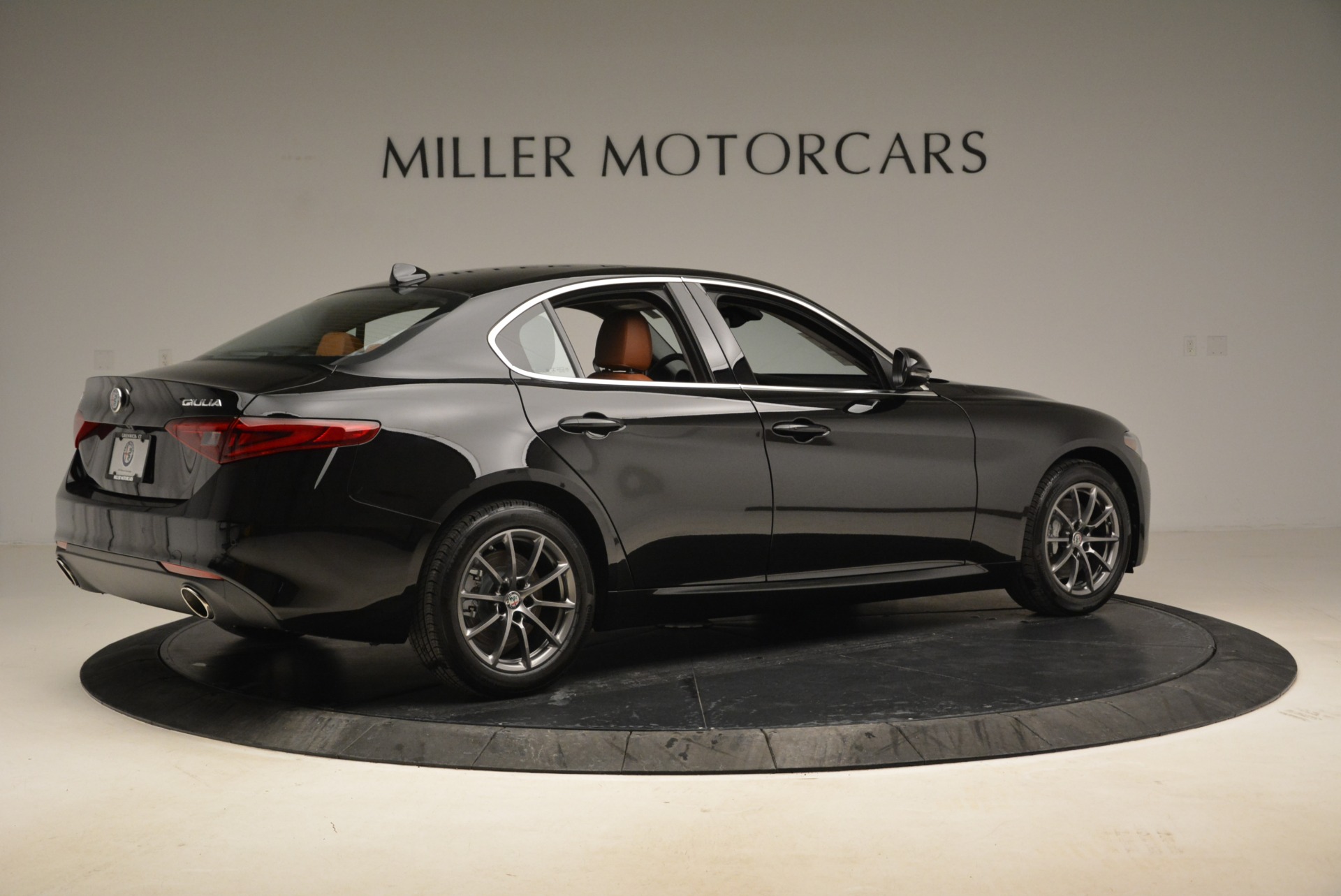 New-2018-Alfa-Romeo-Giulia-Q4