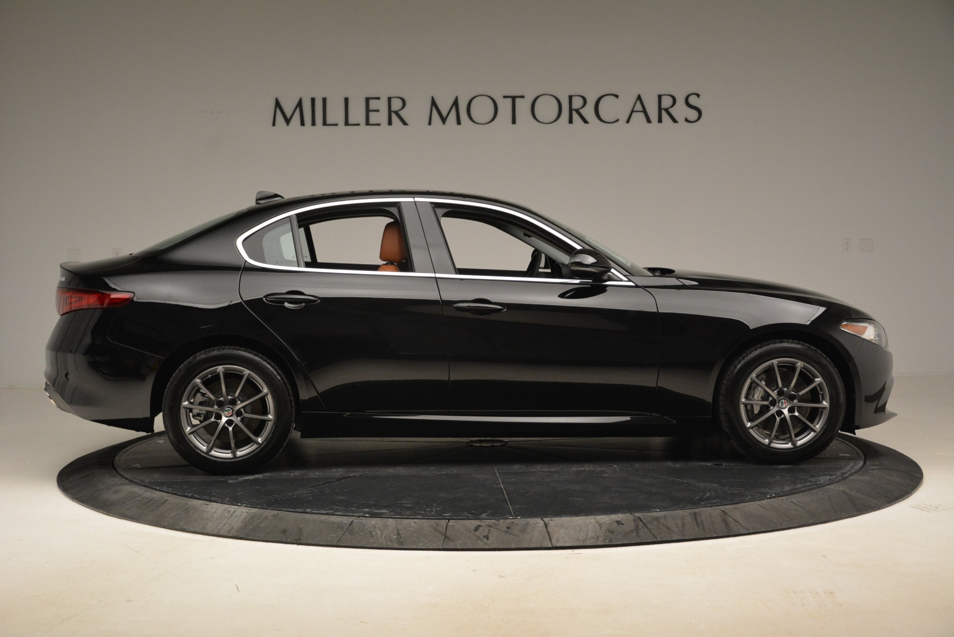 New-2018-Alfa-Romeo-Giulia-Q4