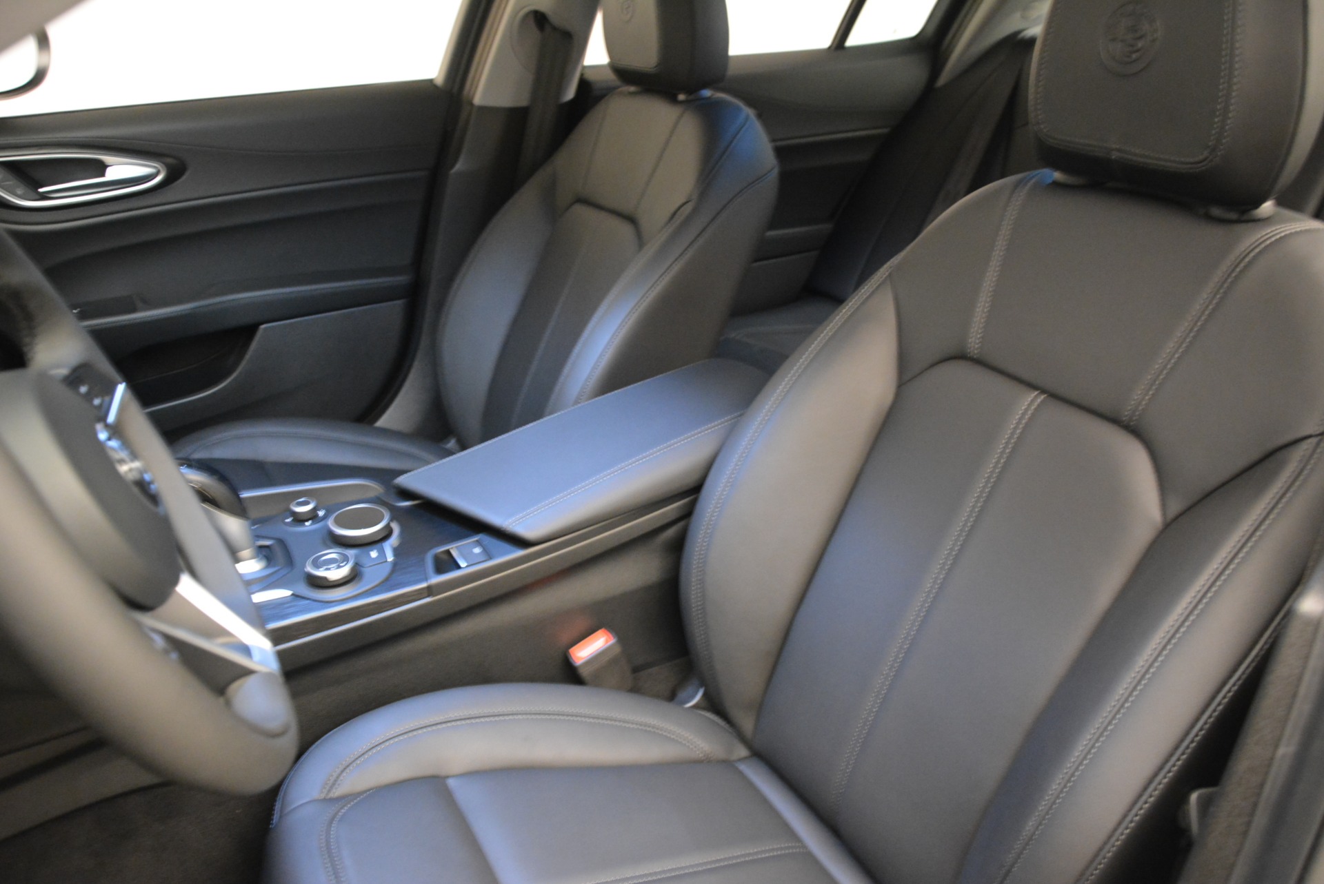 New-2018-Alfa-Romeo-Giulia-Q4