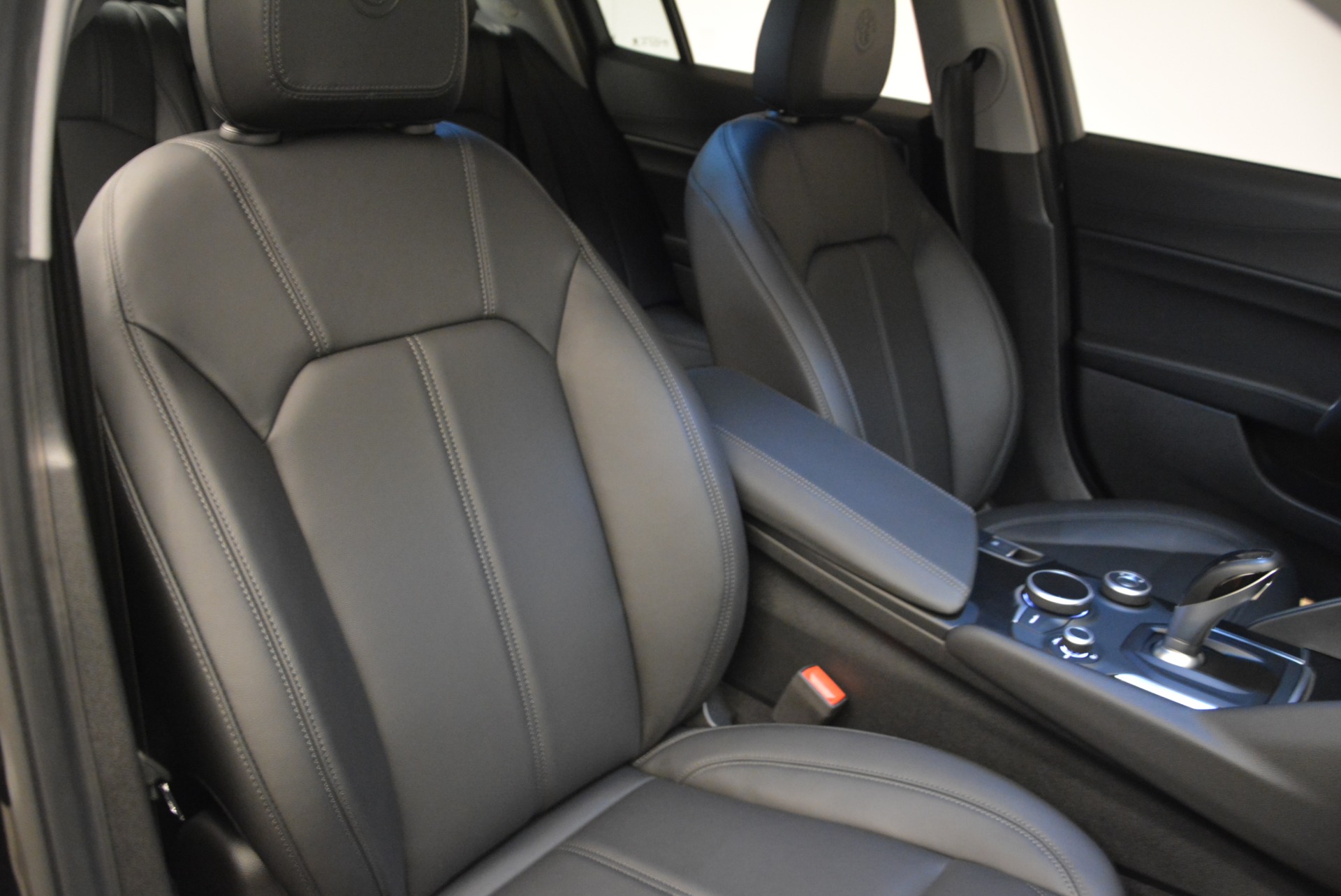 New-2018-Alfa-Romeo-Giulia-Q4