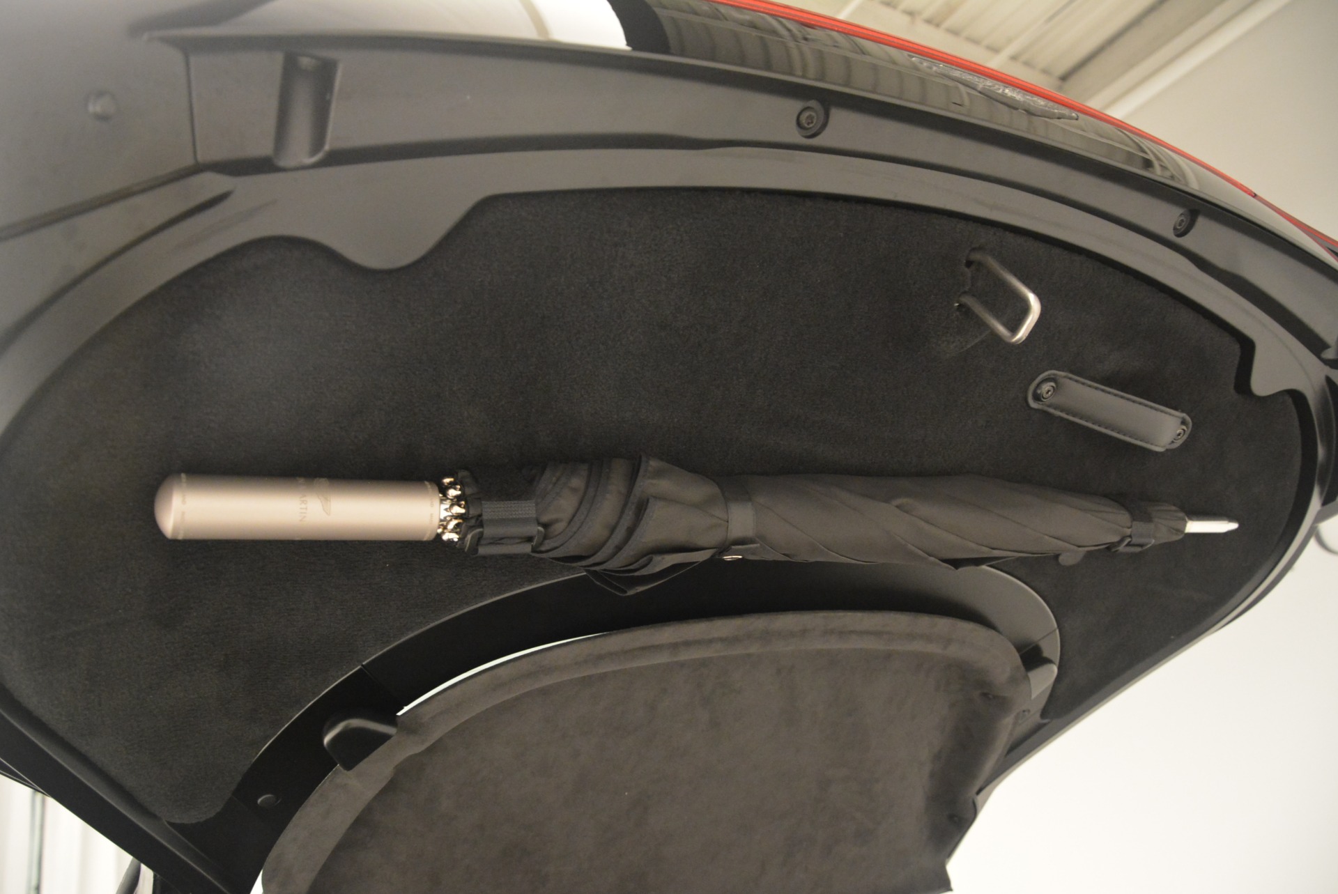 Used-2019-Aston-Martin-Vantage-Coupe