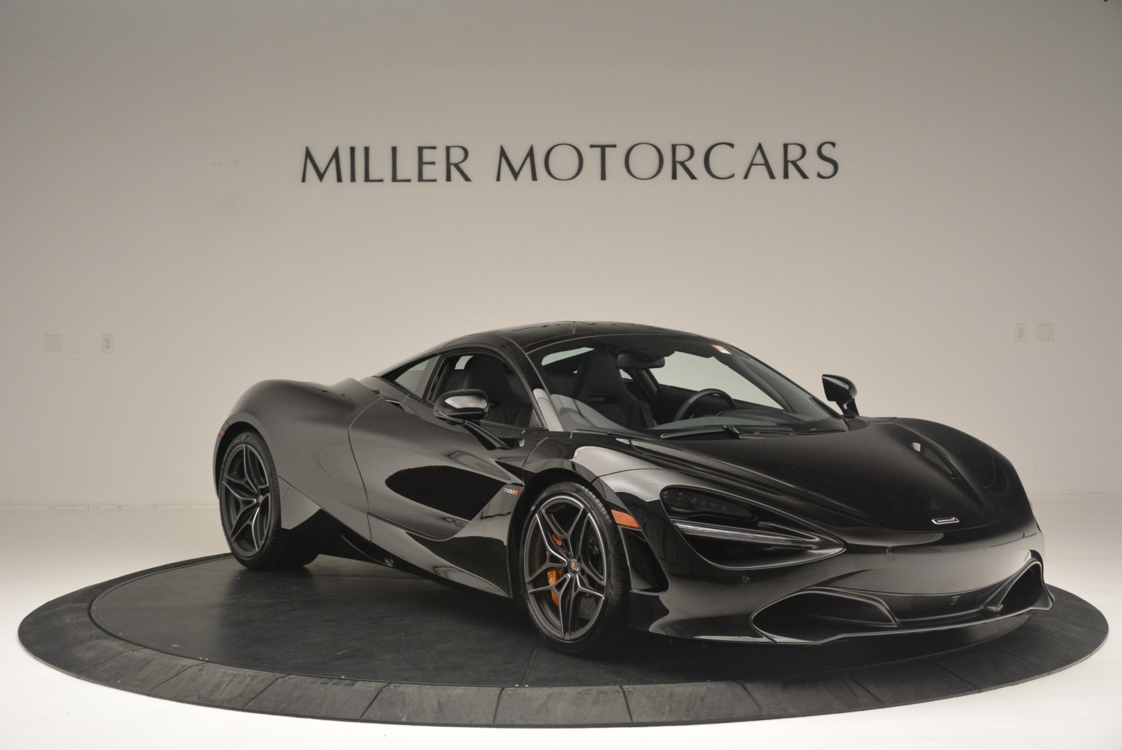 Used-2018-McLaren-720S-Coupe