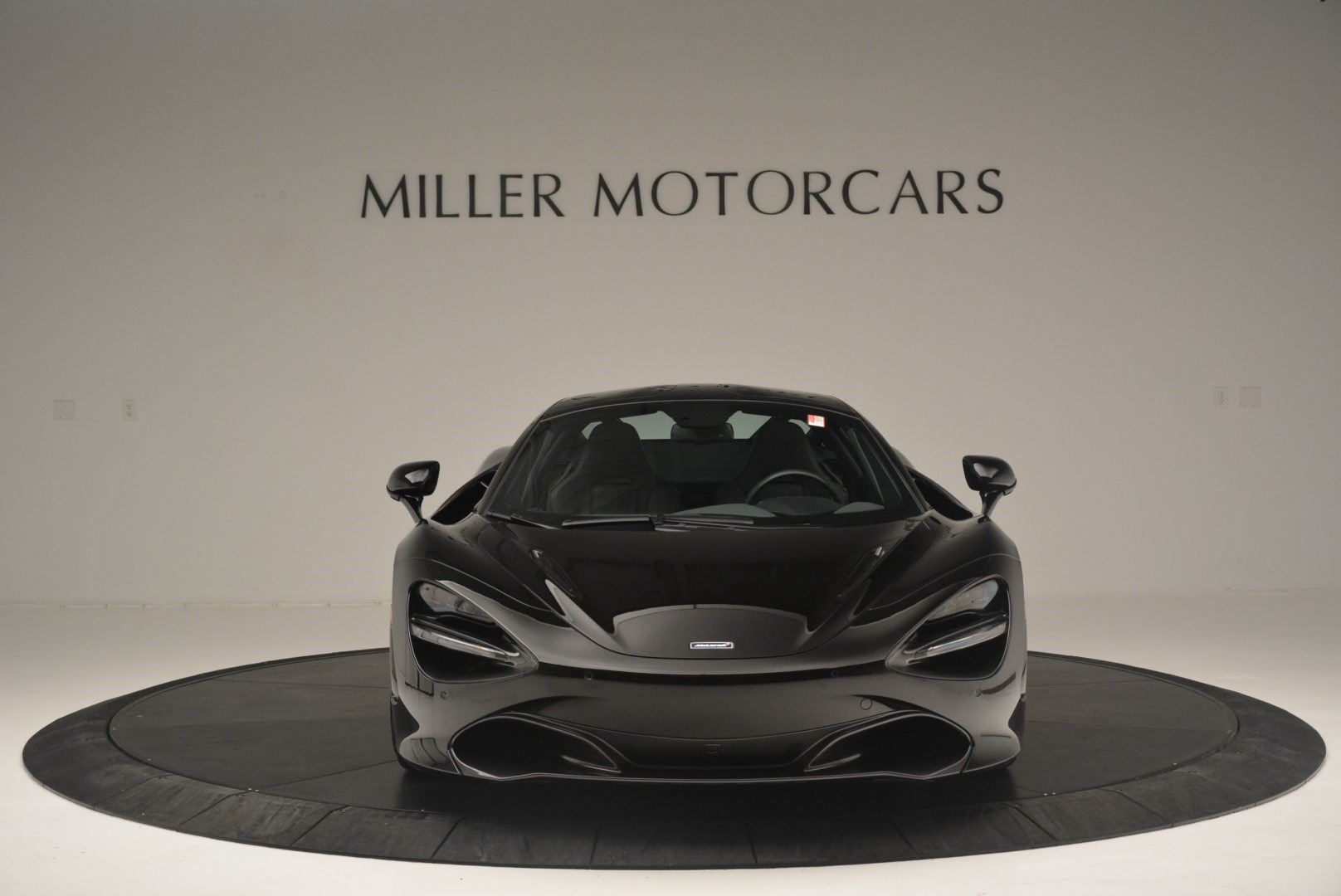 Used-2018-McLaren-720S-Coupe