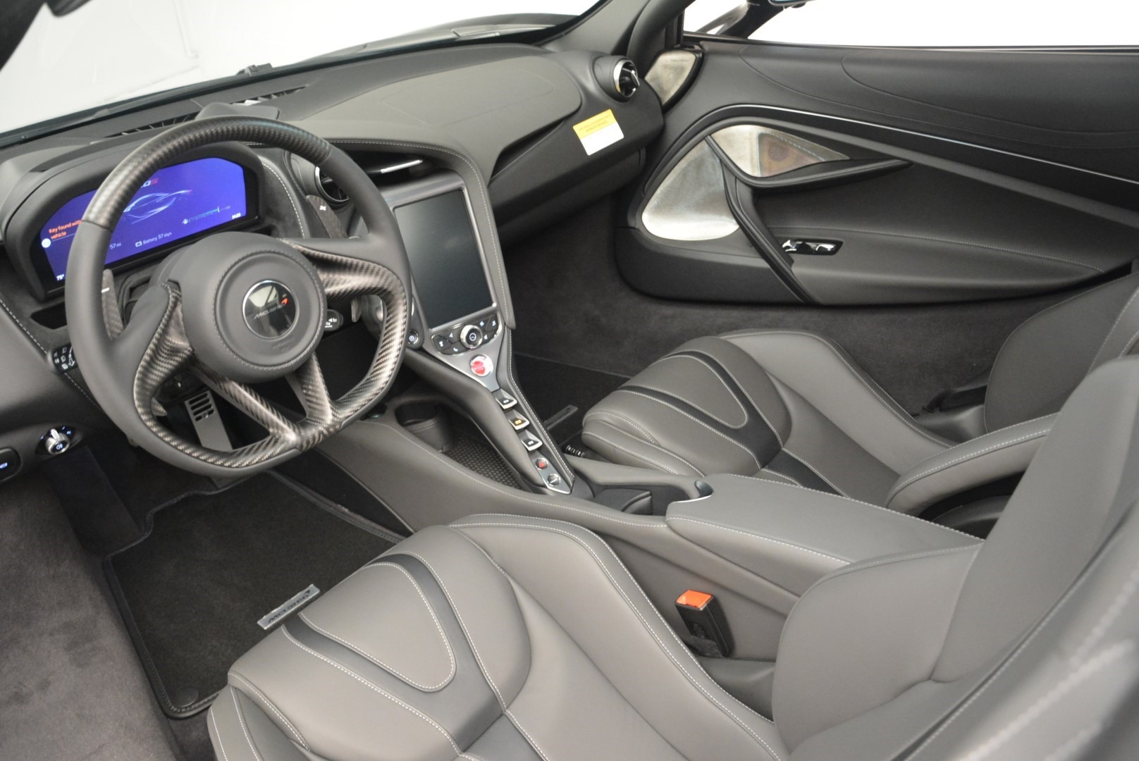 Used-2018-McLaren-720S-Coupe