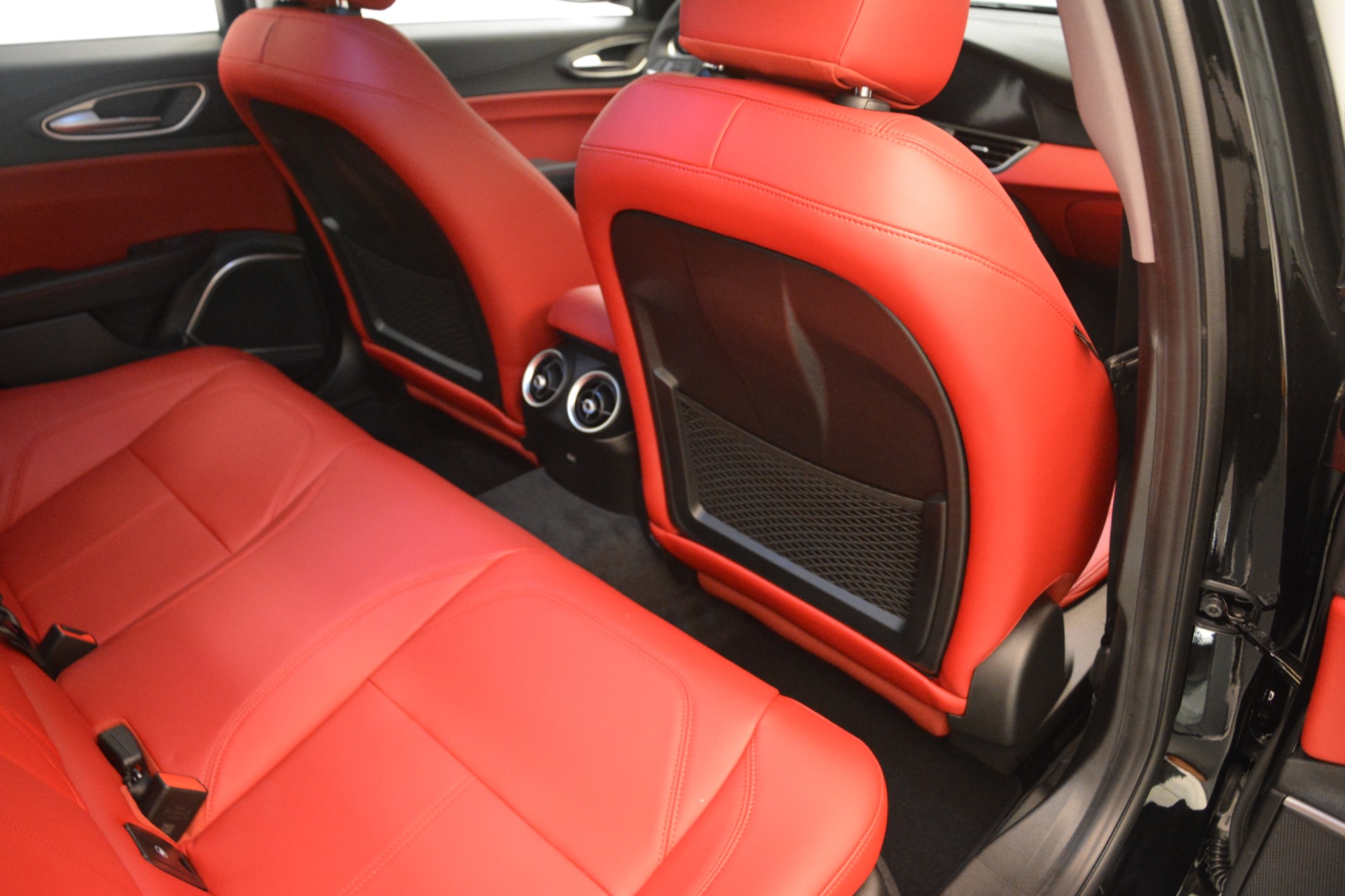 New-2018-Alfa-Romeo-Giulia-Q4