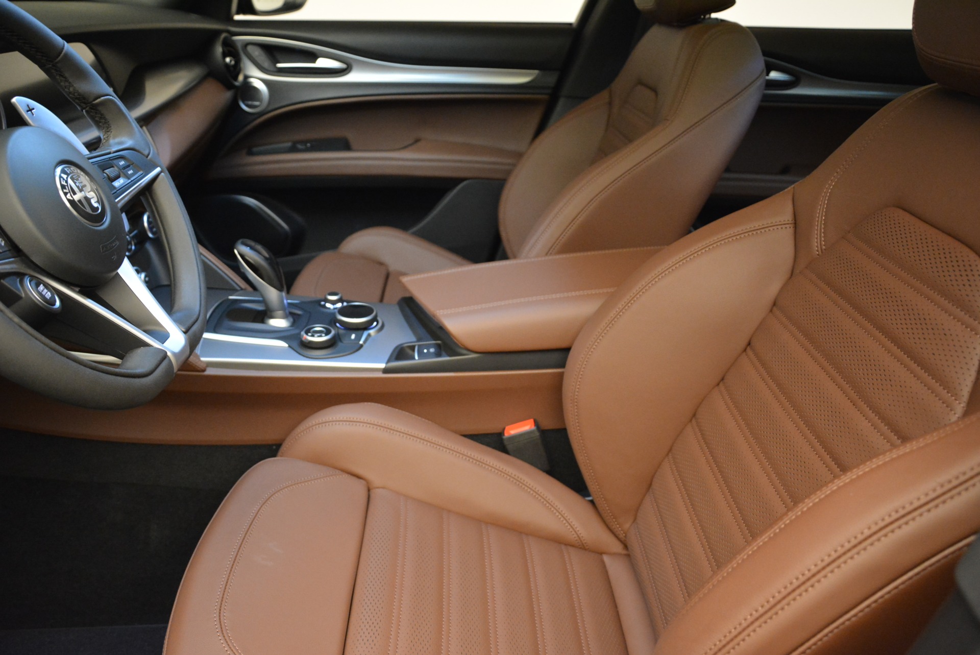 New-2018-Alfa-Romeo-Stelvio-Ti-Sport-Q4