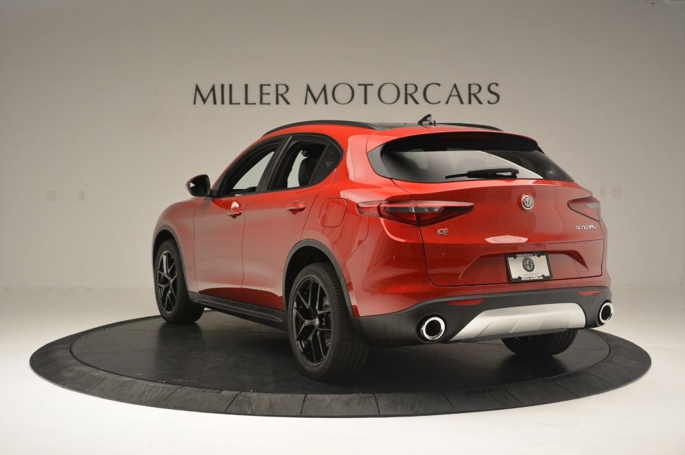 New-2018-Alfa-Romeo-Stelvio-Ti-Sport-Q4