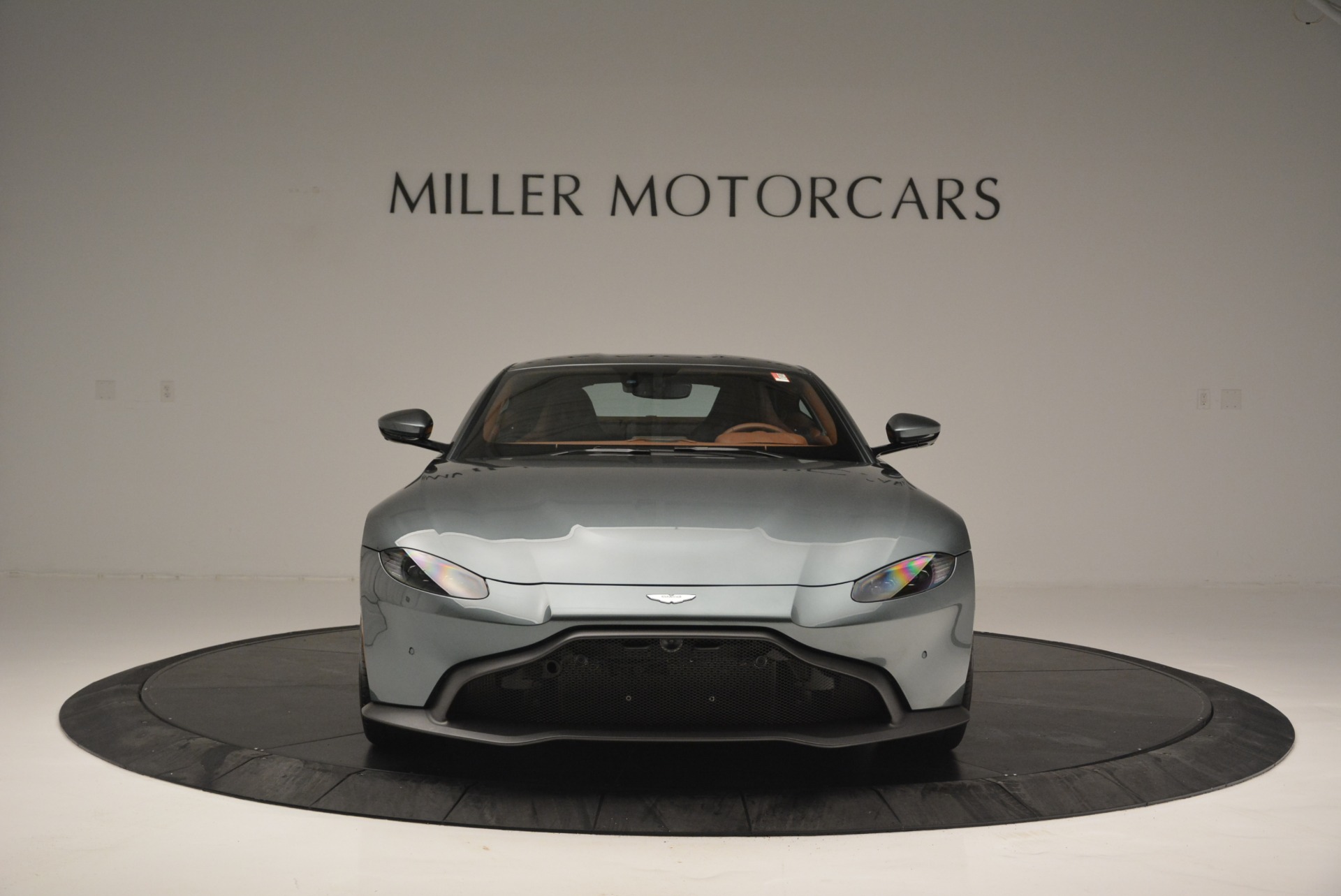 New-2019-Aston-Martin-Vantage-Coupe