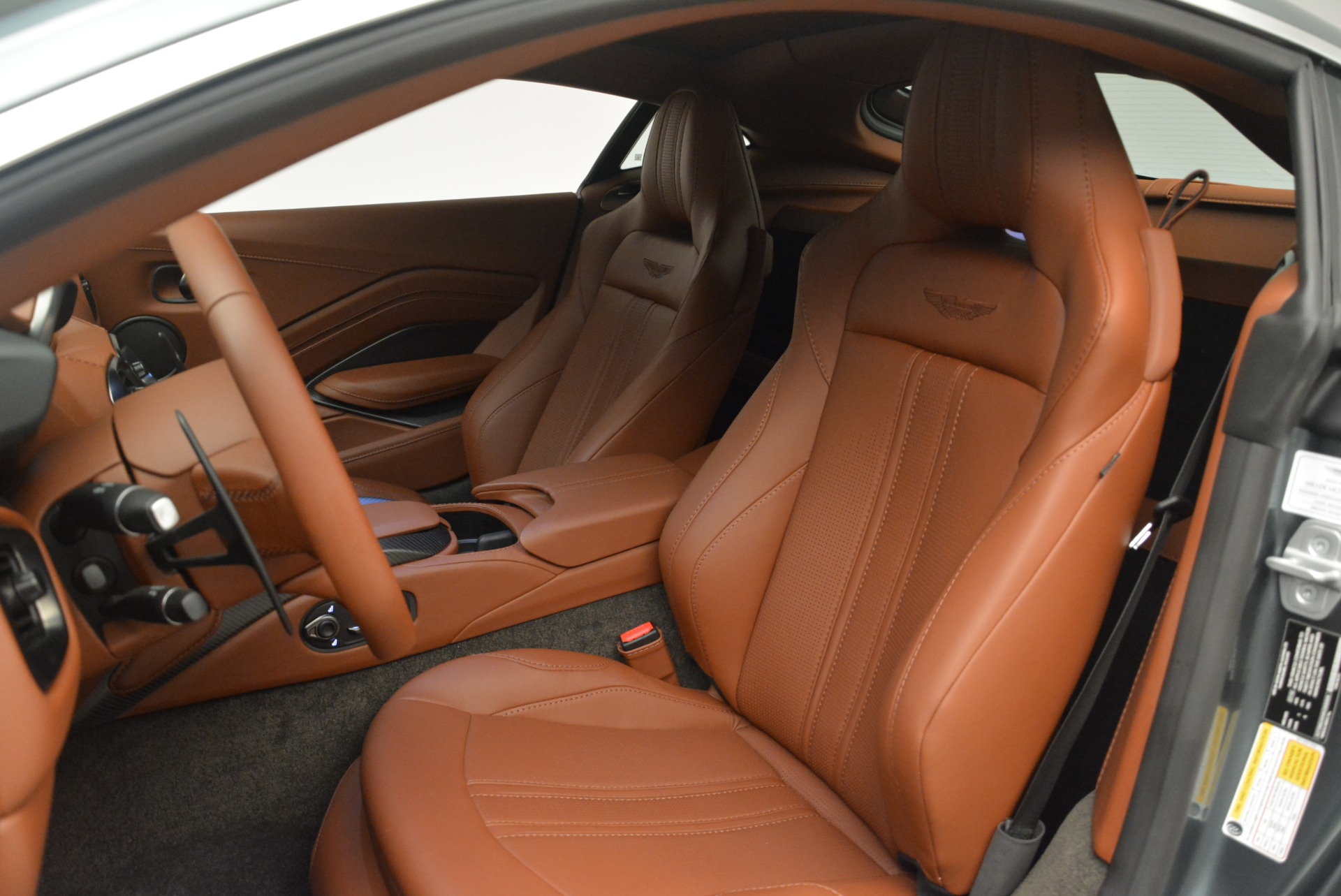 New-2019-Aston-Martin-Vantage-Coupe