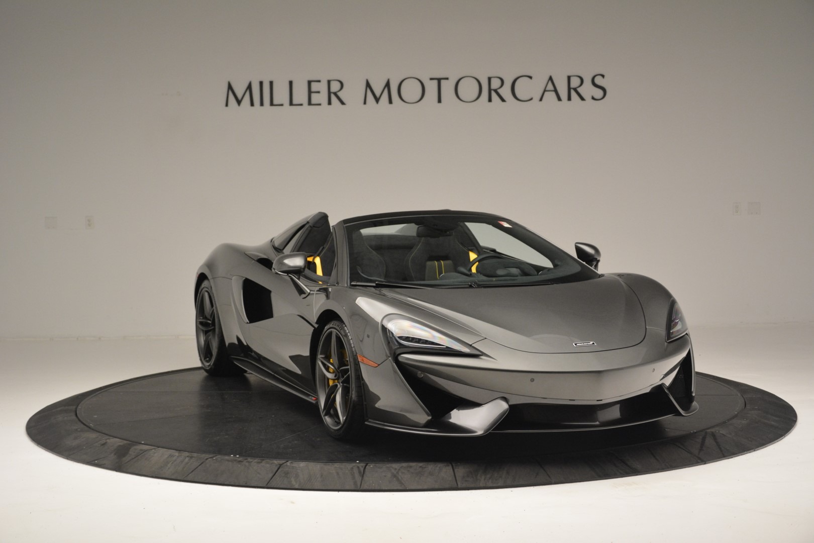 Used-2019-McLaren-570S-Spider