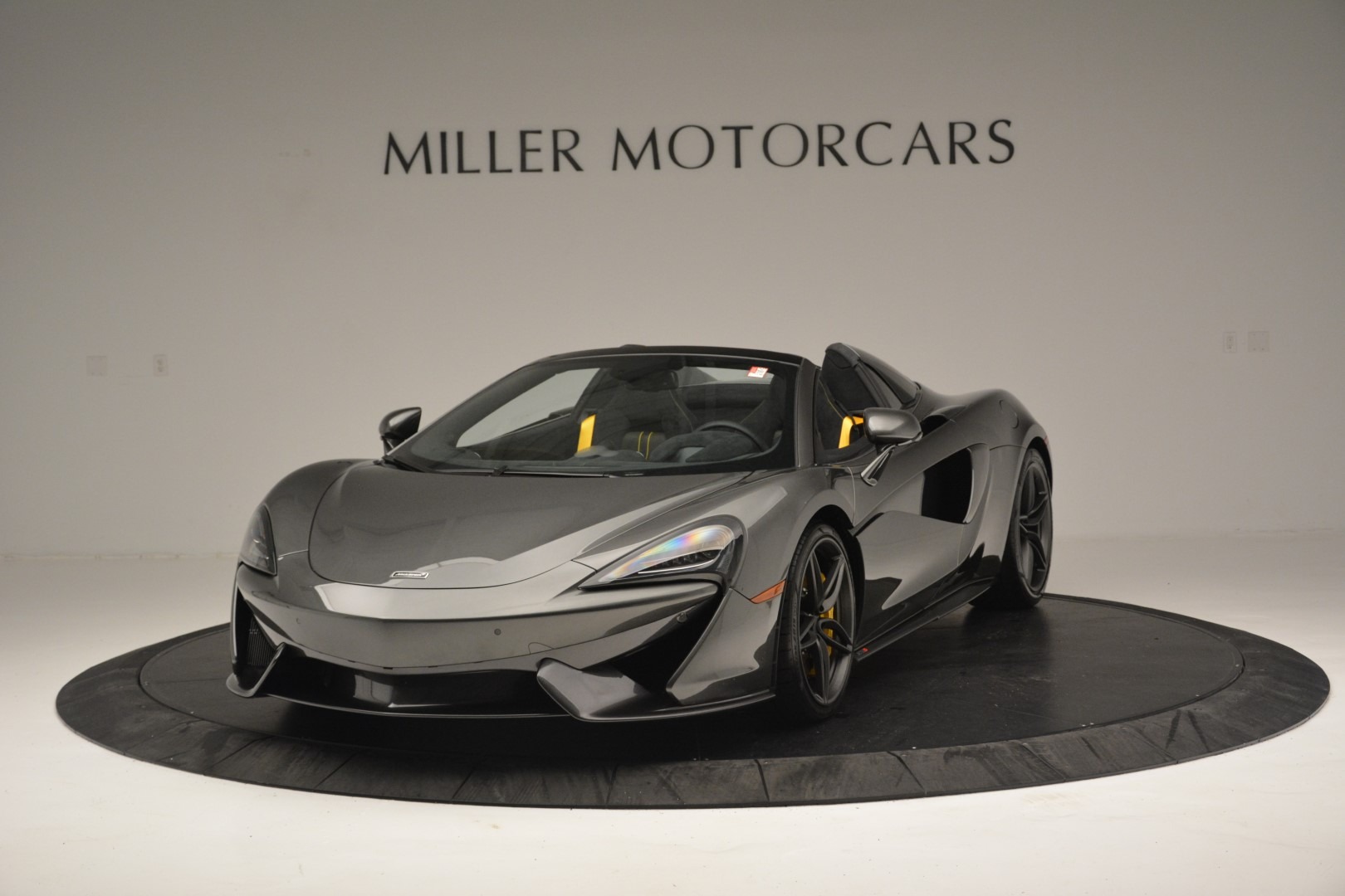 Used-2019-McLaren-570S-Spider