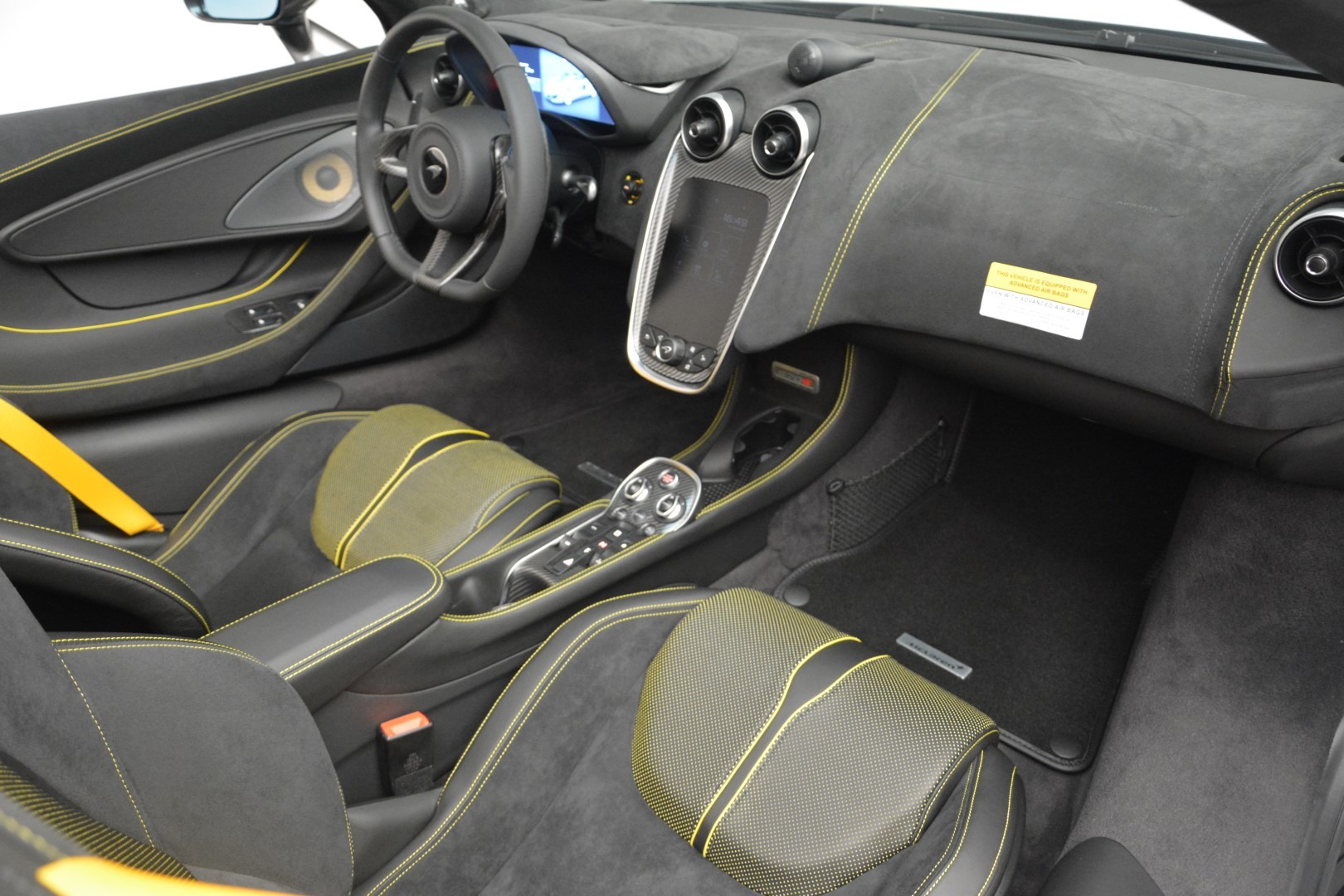 Used-2019-McLaren-570S-Spider