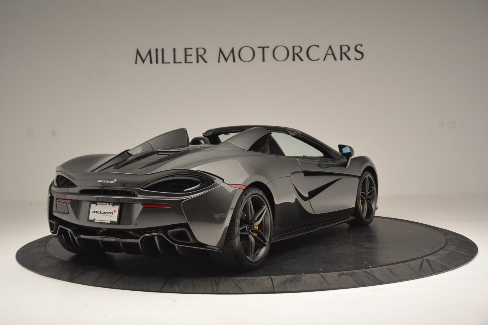 Used-2019-McLaren-570S-Spider
