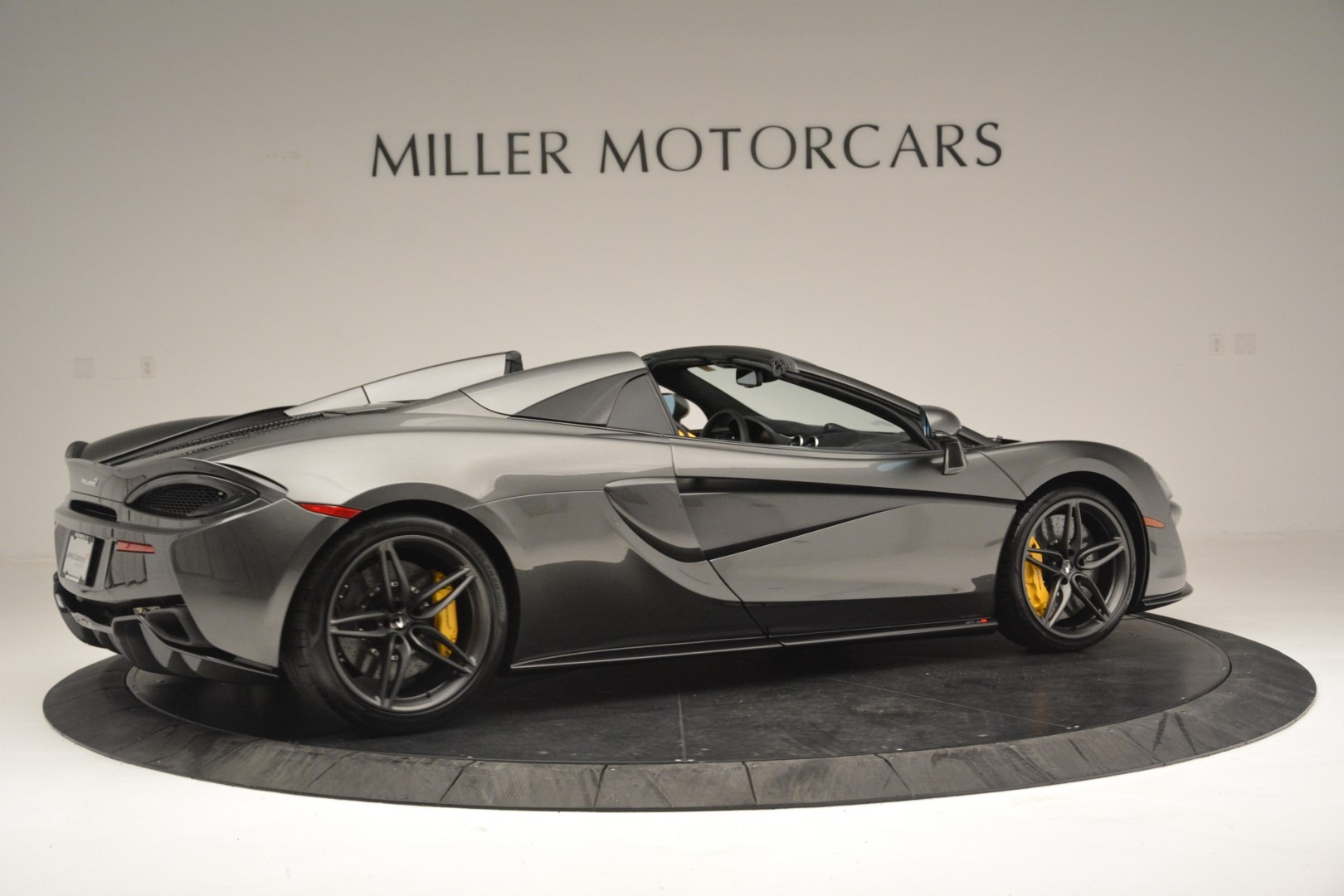 Used-2019-McLaren-570S-Spider