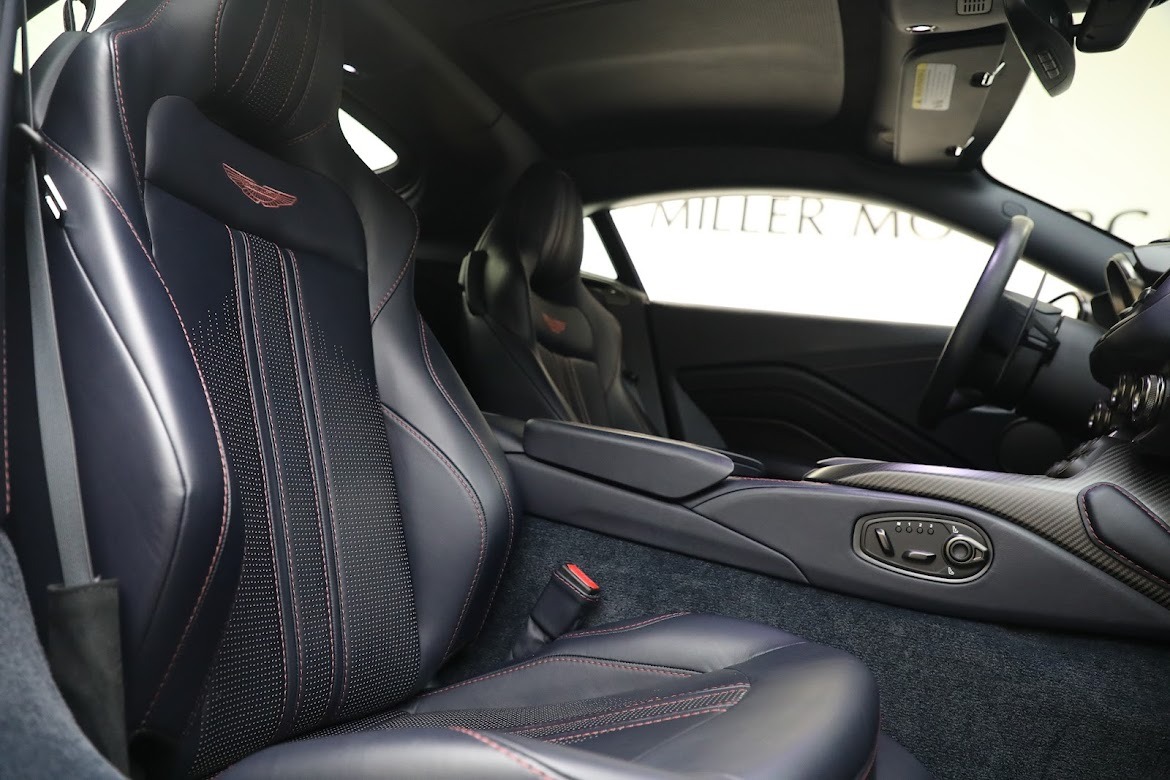 Used-2019-Aston-Martin-Vantage