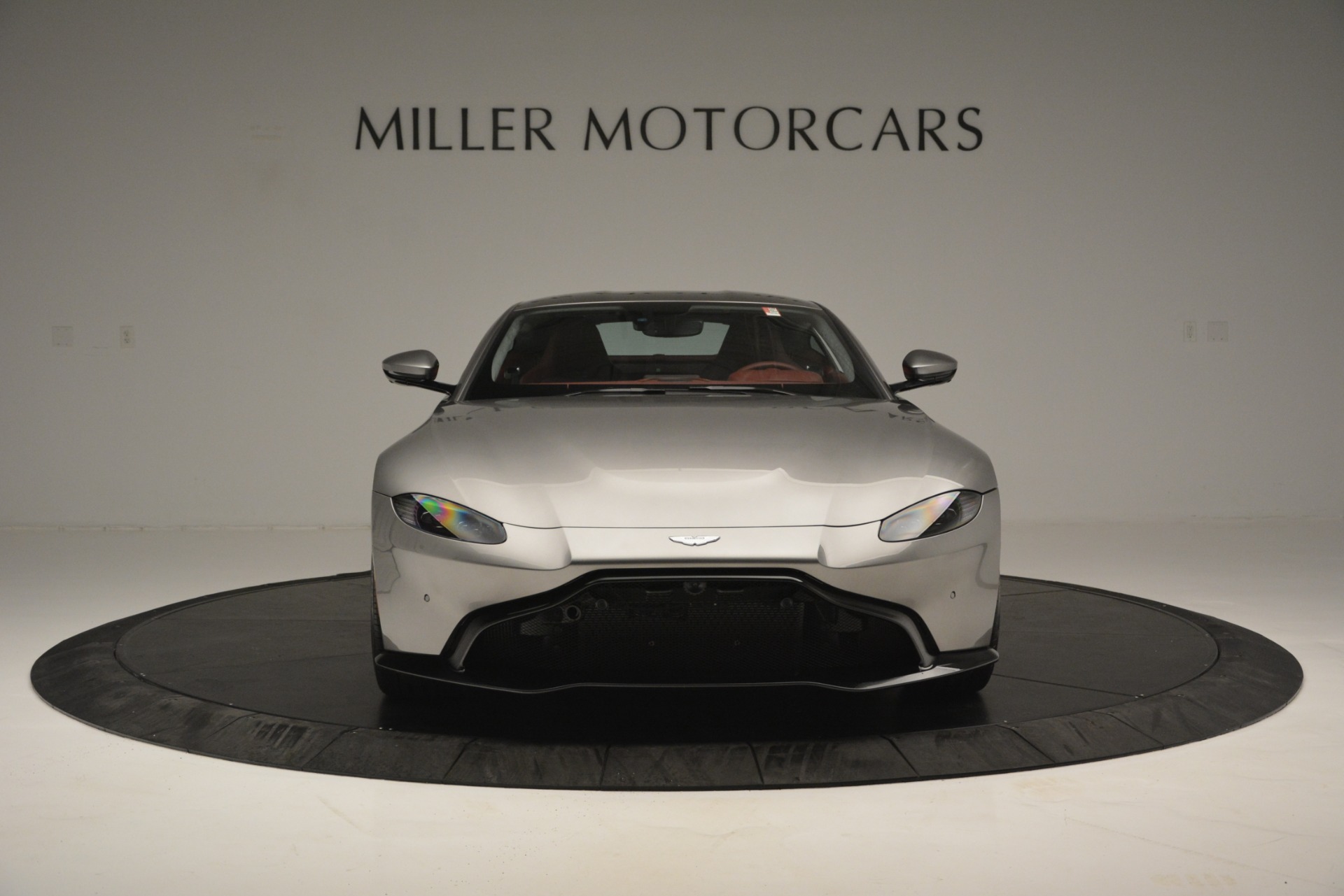 New-2019-Aston-Martin-Vantage