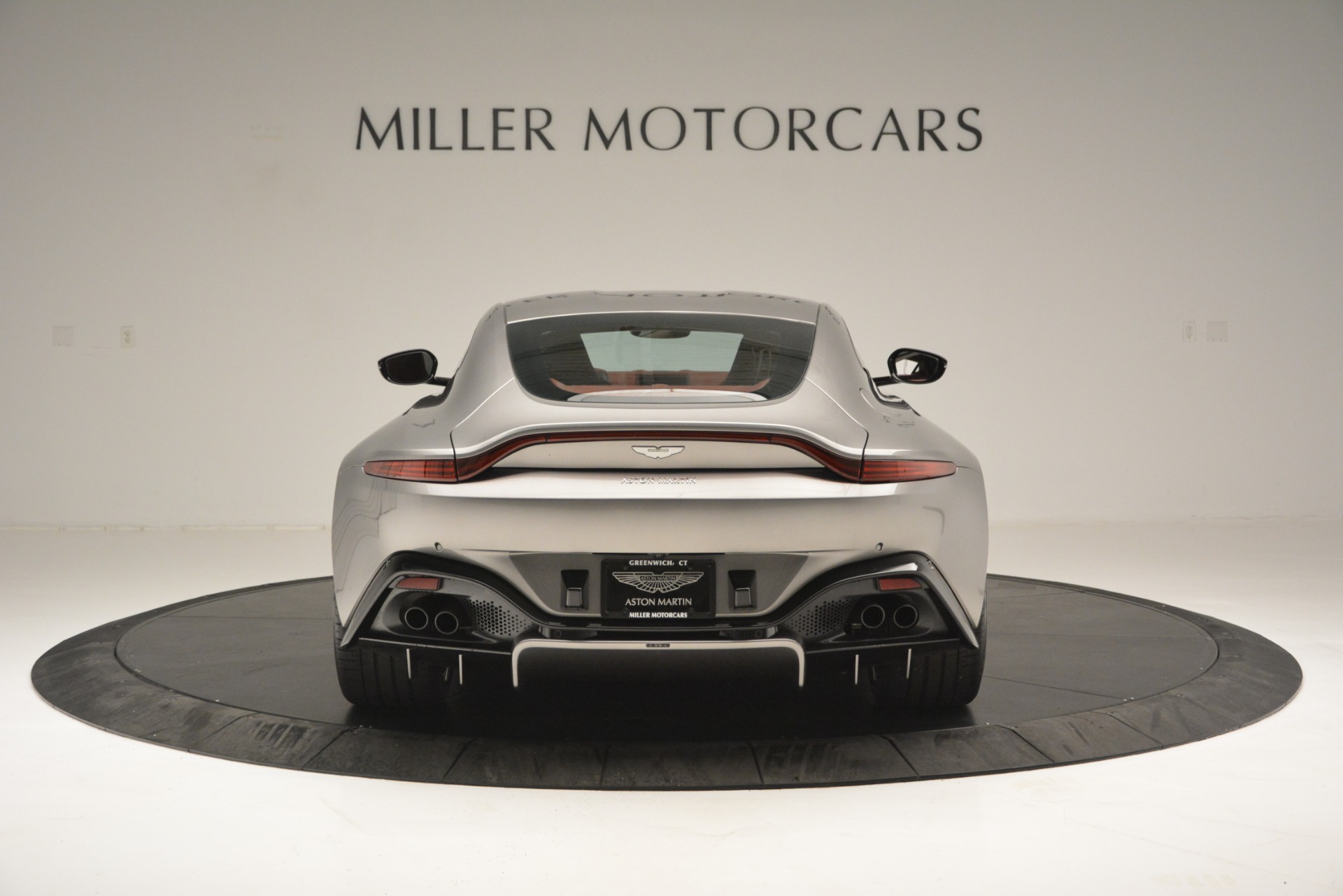 New-2019-Aston-Martin-Vantage