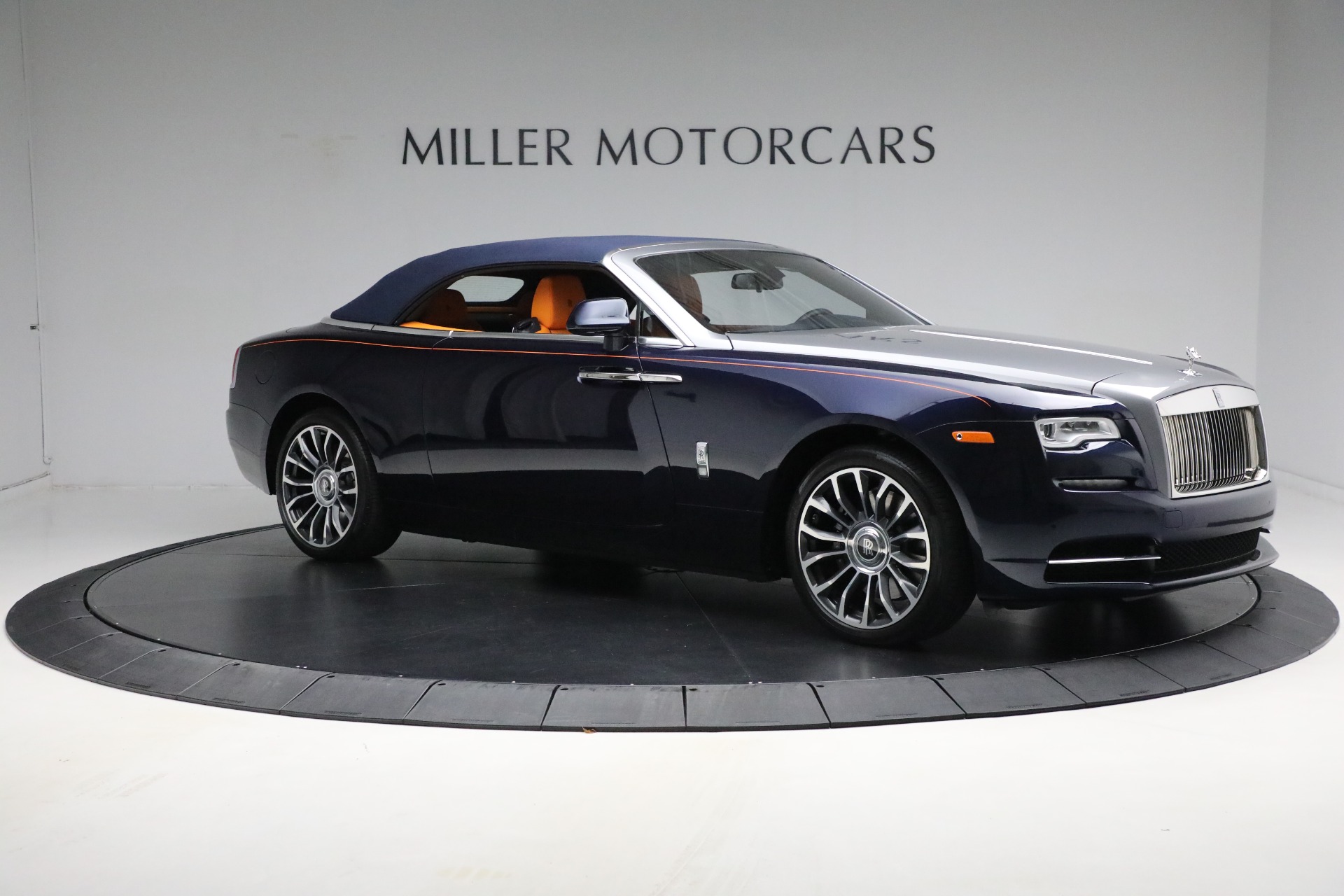 Used-2019-Rolls-Royce-Dawn