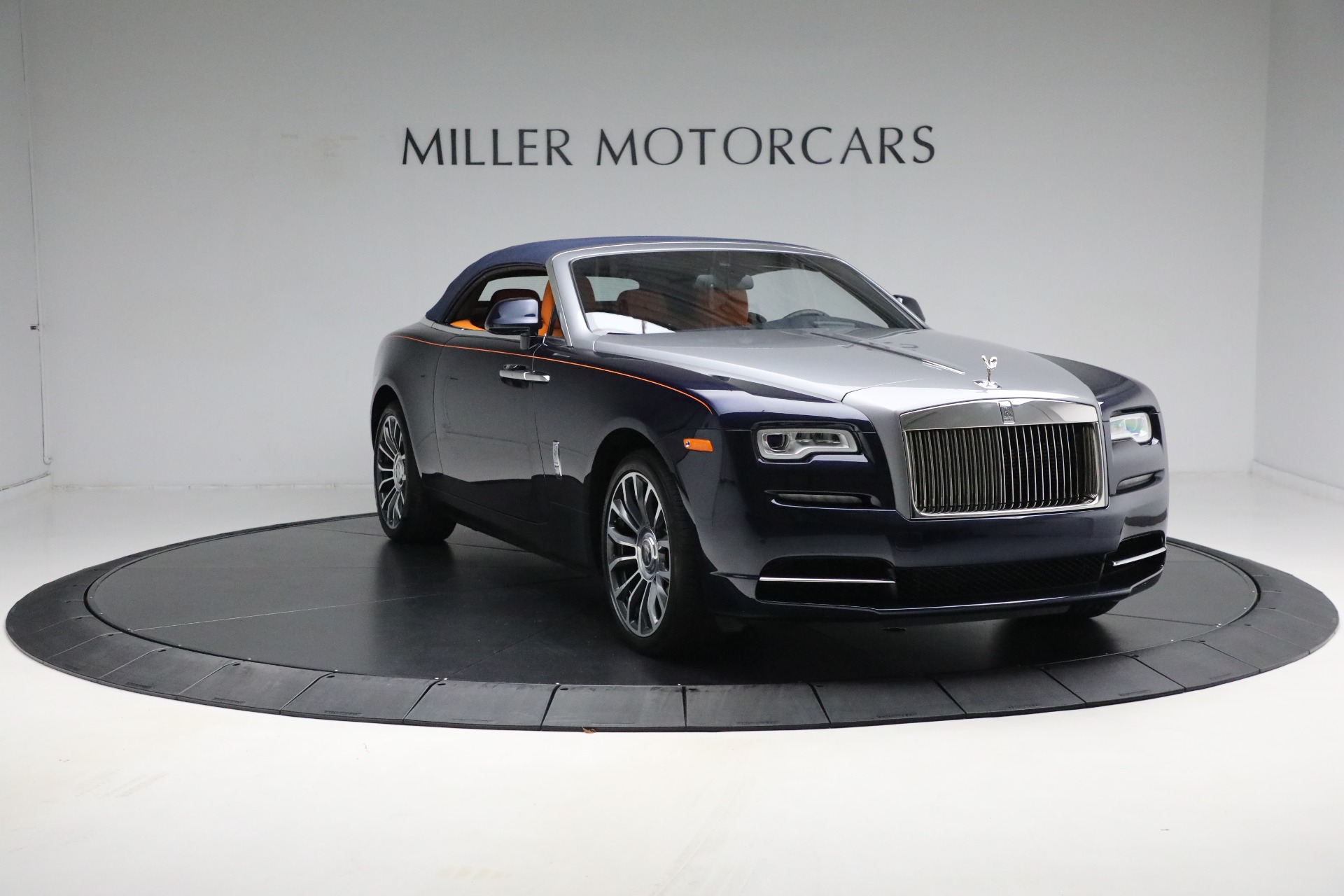 Used-2019-Rolls-Royce-Dawn