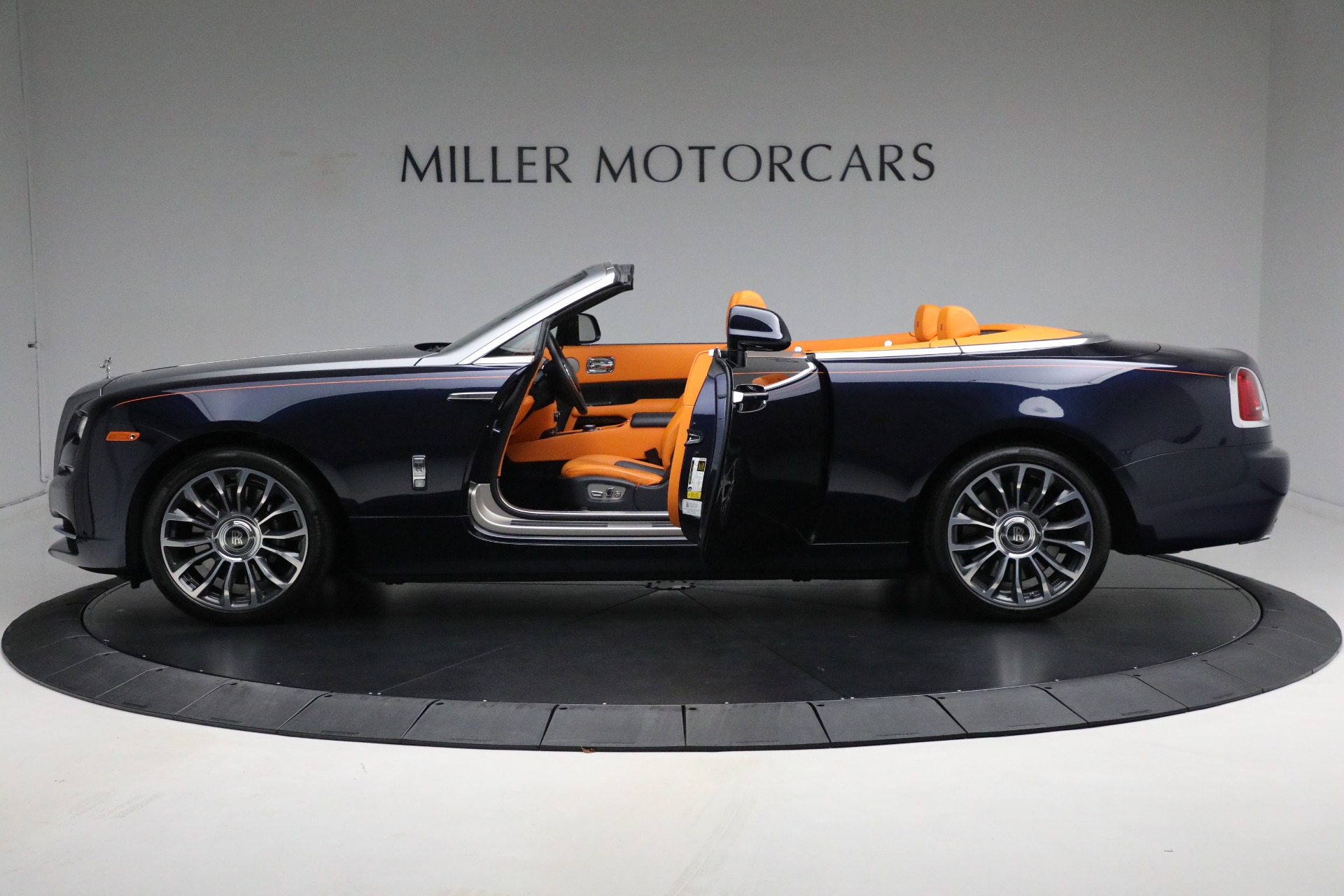 Used-2019-Rolls-Royce-Dawn