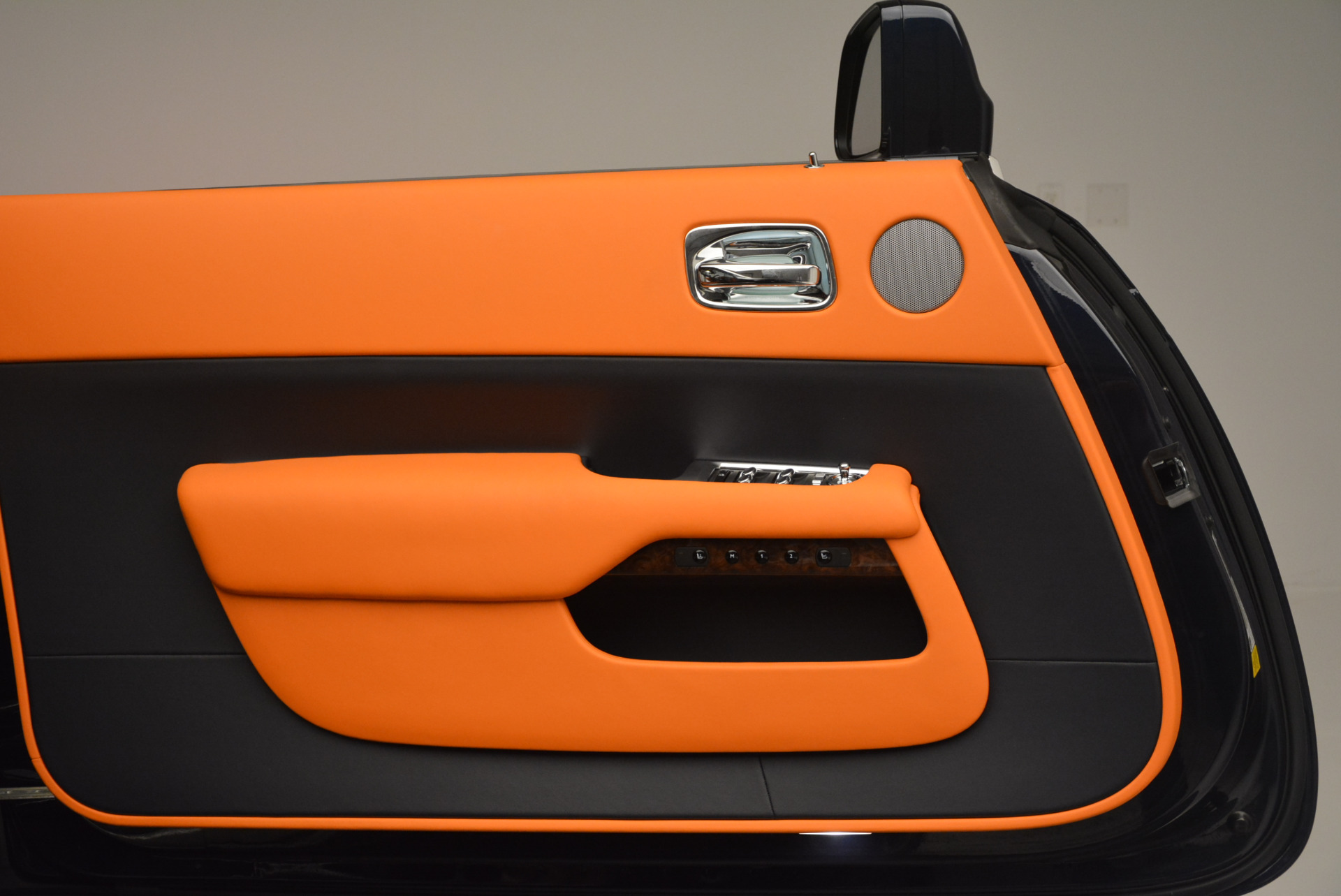 Used-2019-Rolls-Royce-Dawn