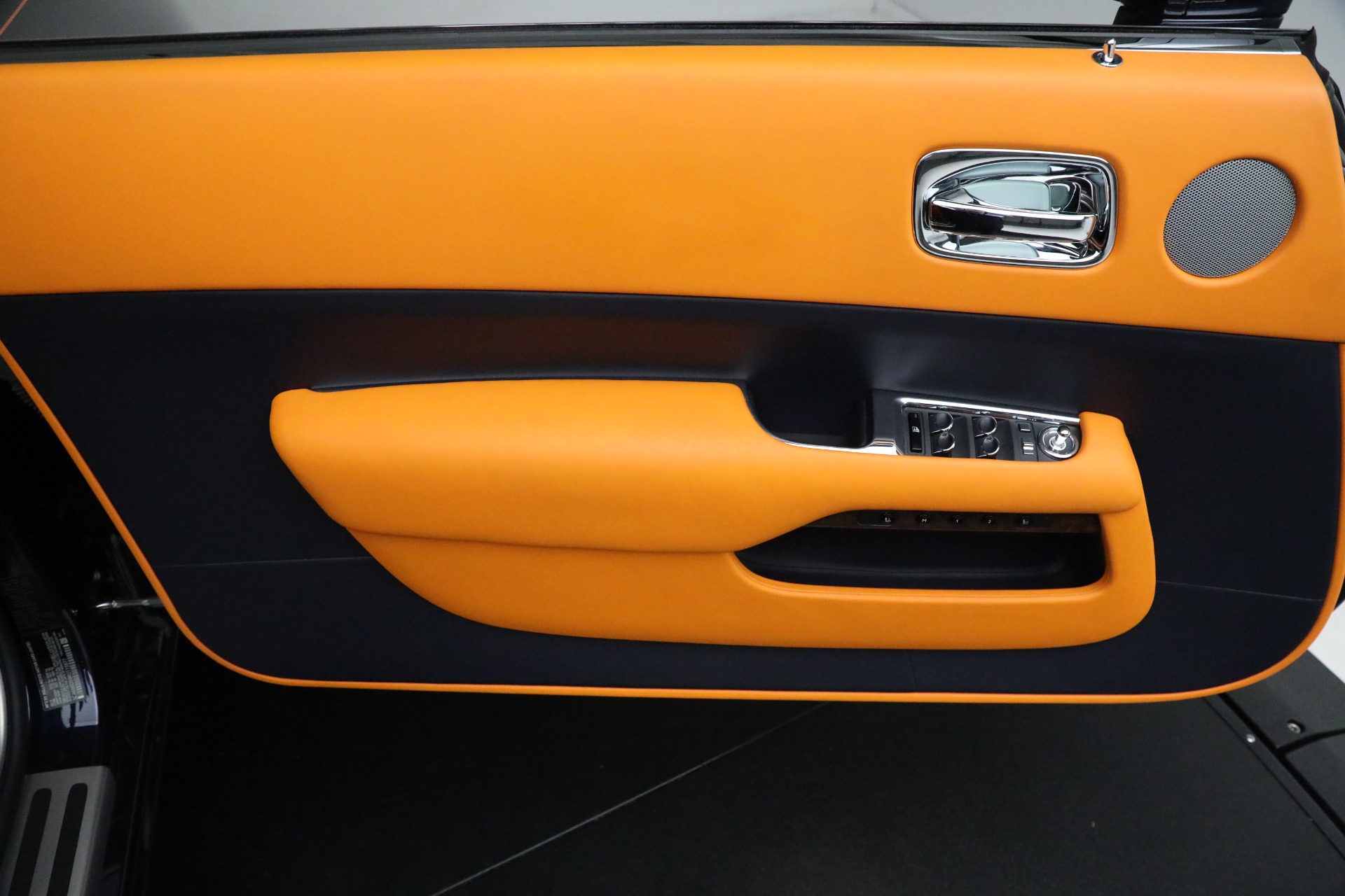 Used-2019-Rolls-Royce-Dawn