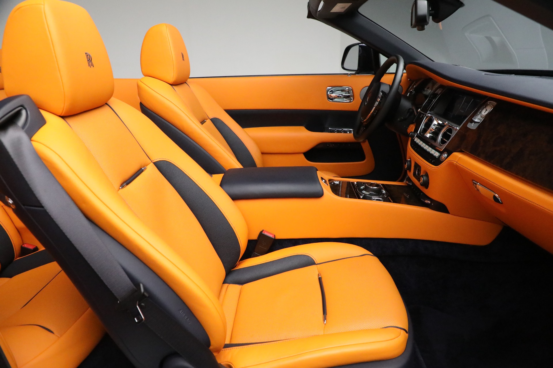 Used-2019-Rolls-Royce-Dawn