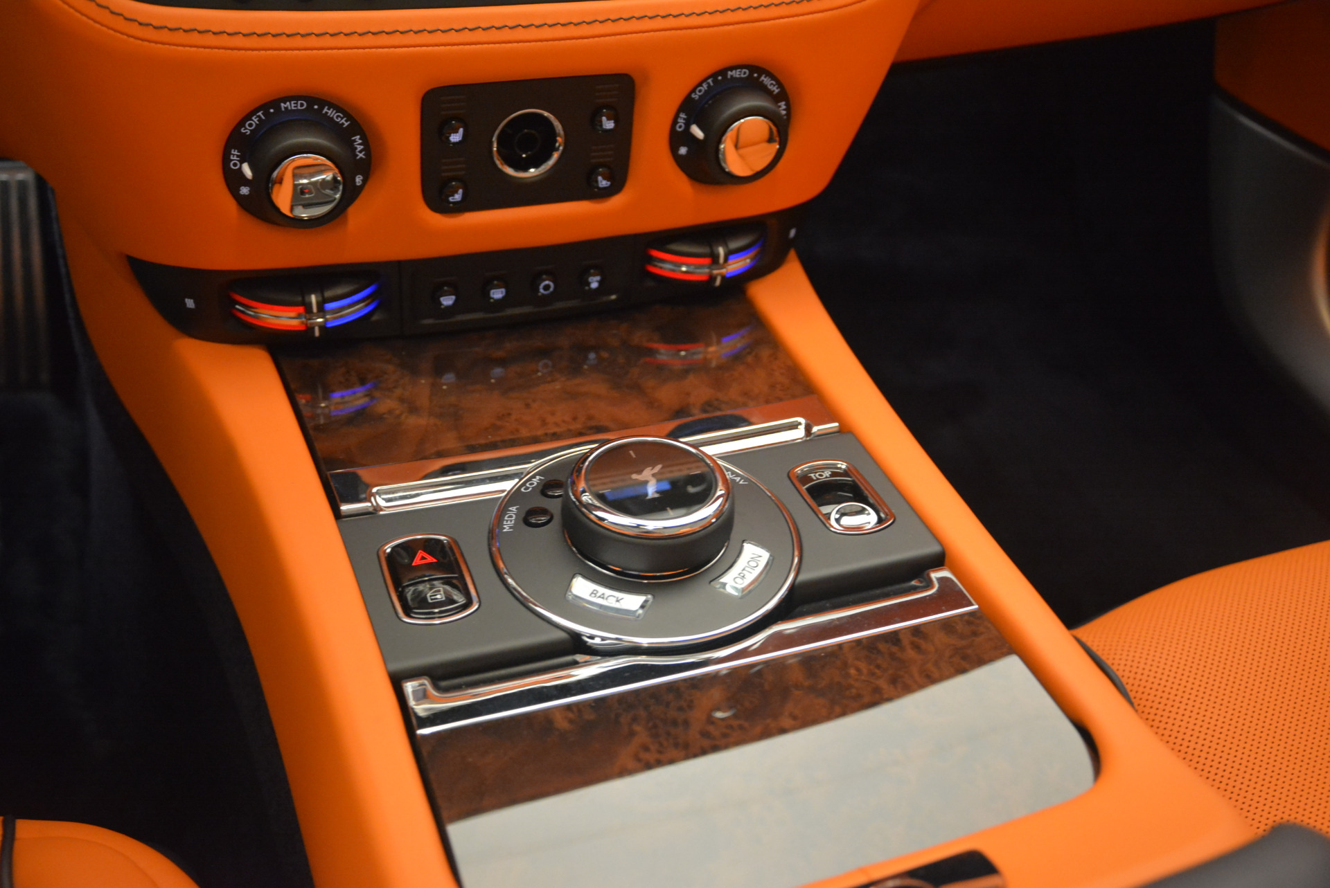 Used-2019-Rolls-Royce-Dawn