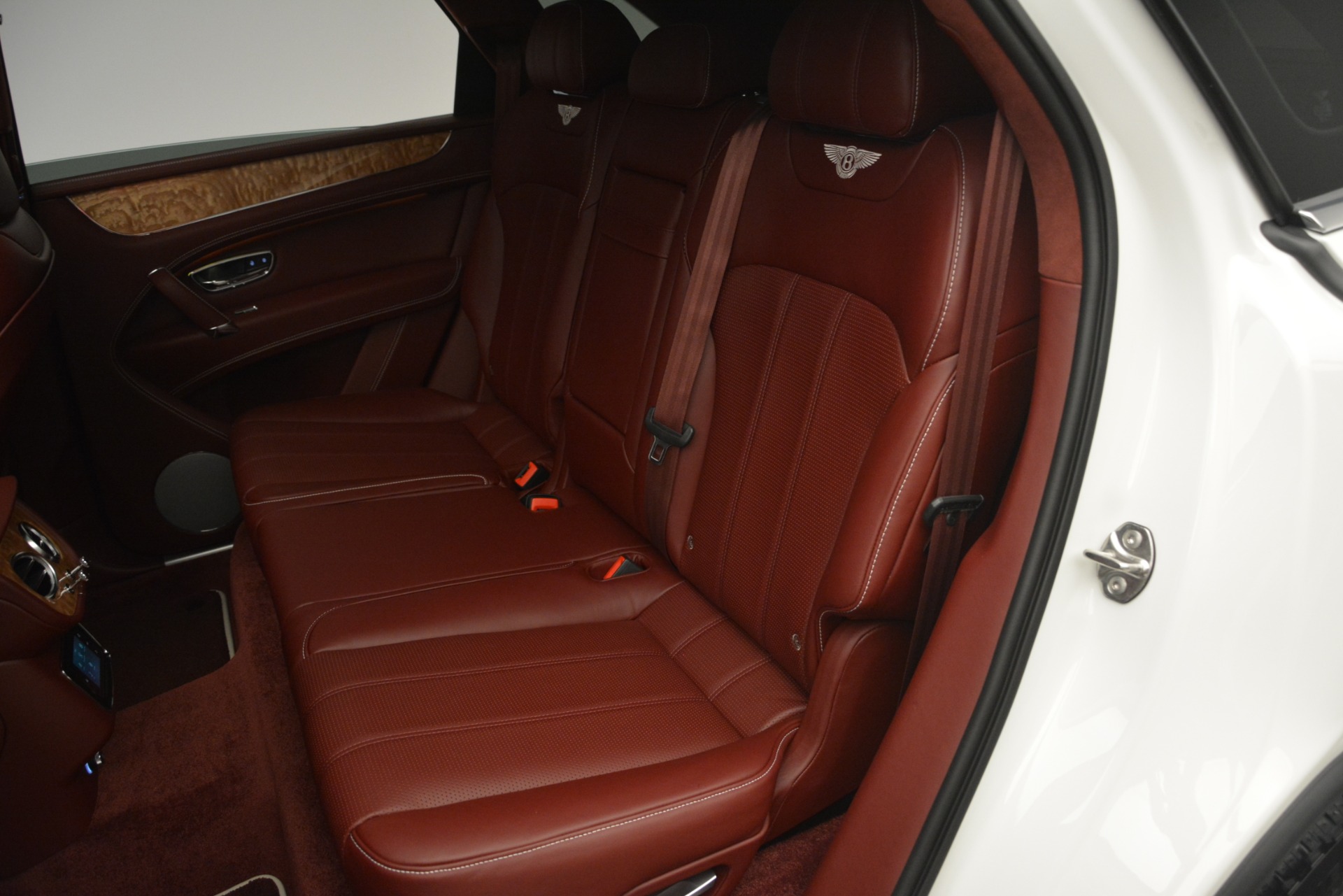 New-2019-Bentley-Bentayga-V8