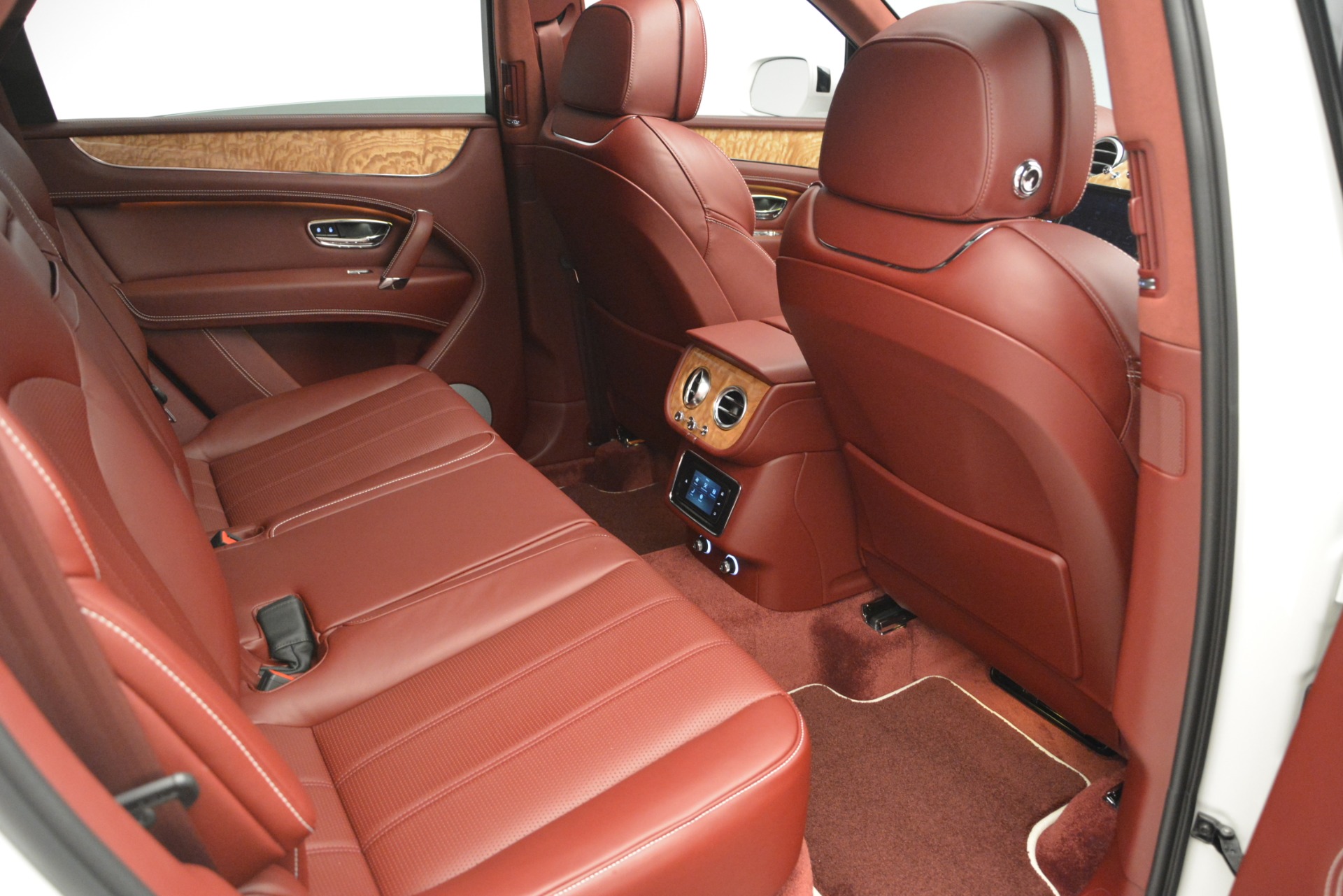 New-2019-Bentley-Bentayga-V8