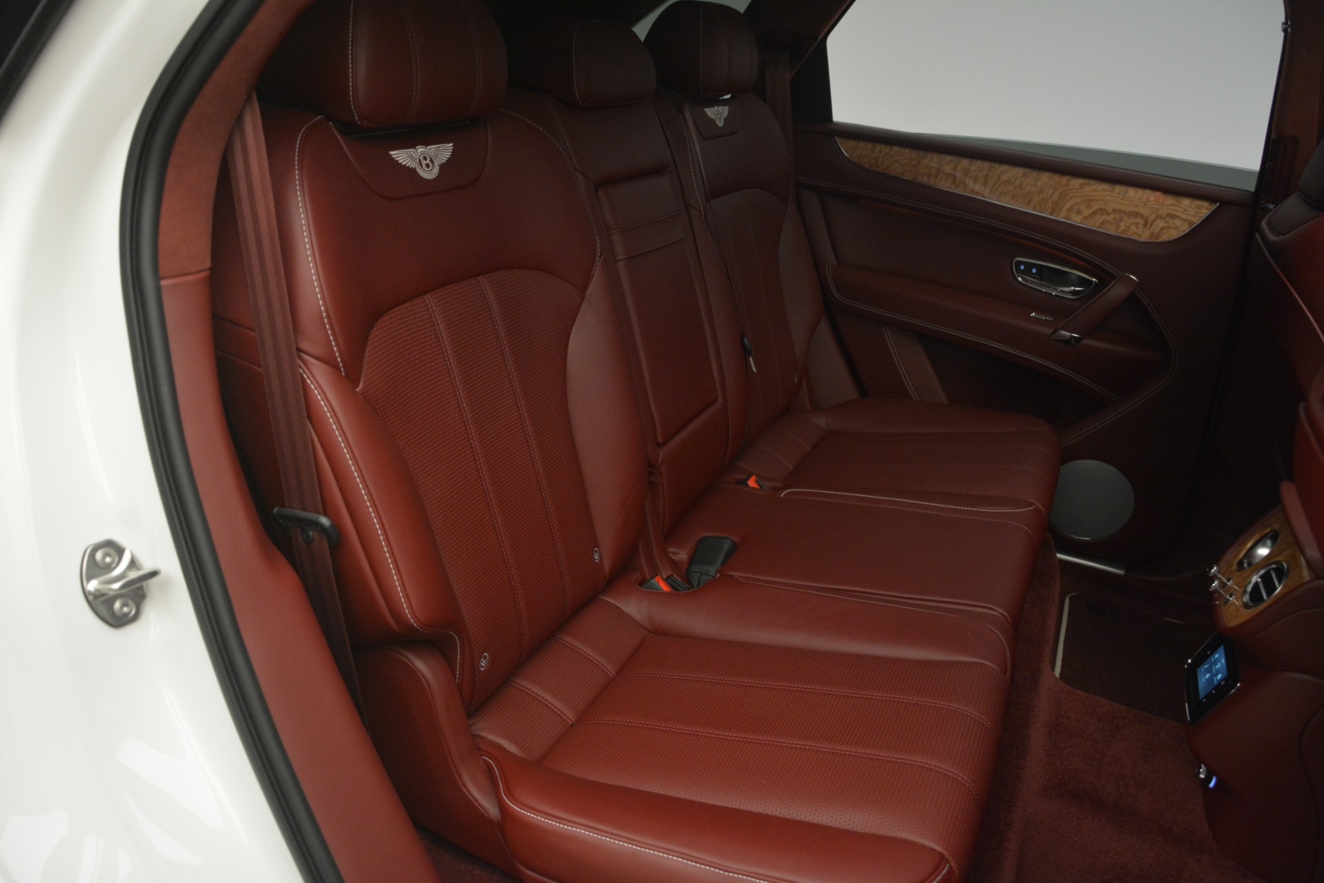 New-2019-Bentley-Bentayga-V8