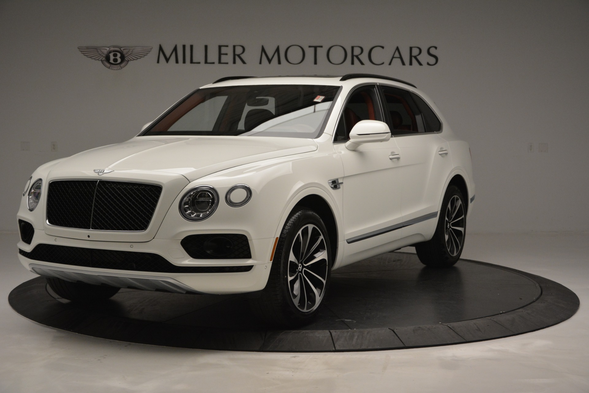 New-2019-Bentley-Bentayga-V8
