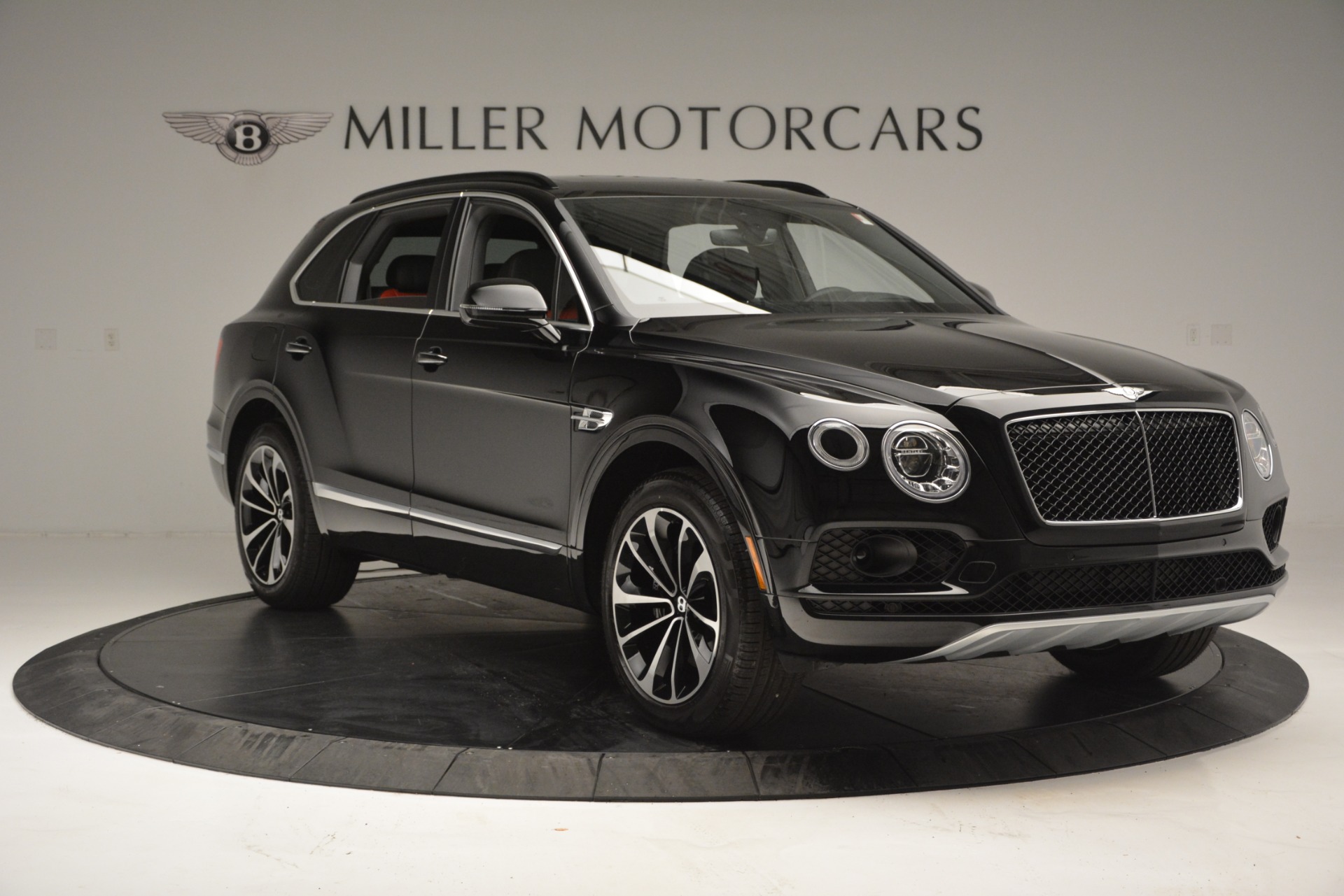 Used-2019-Bentley-Bentayga-V8