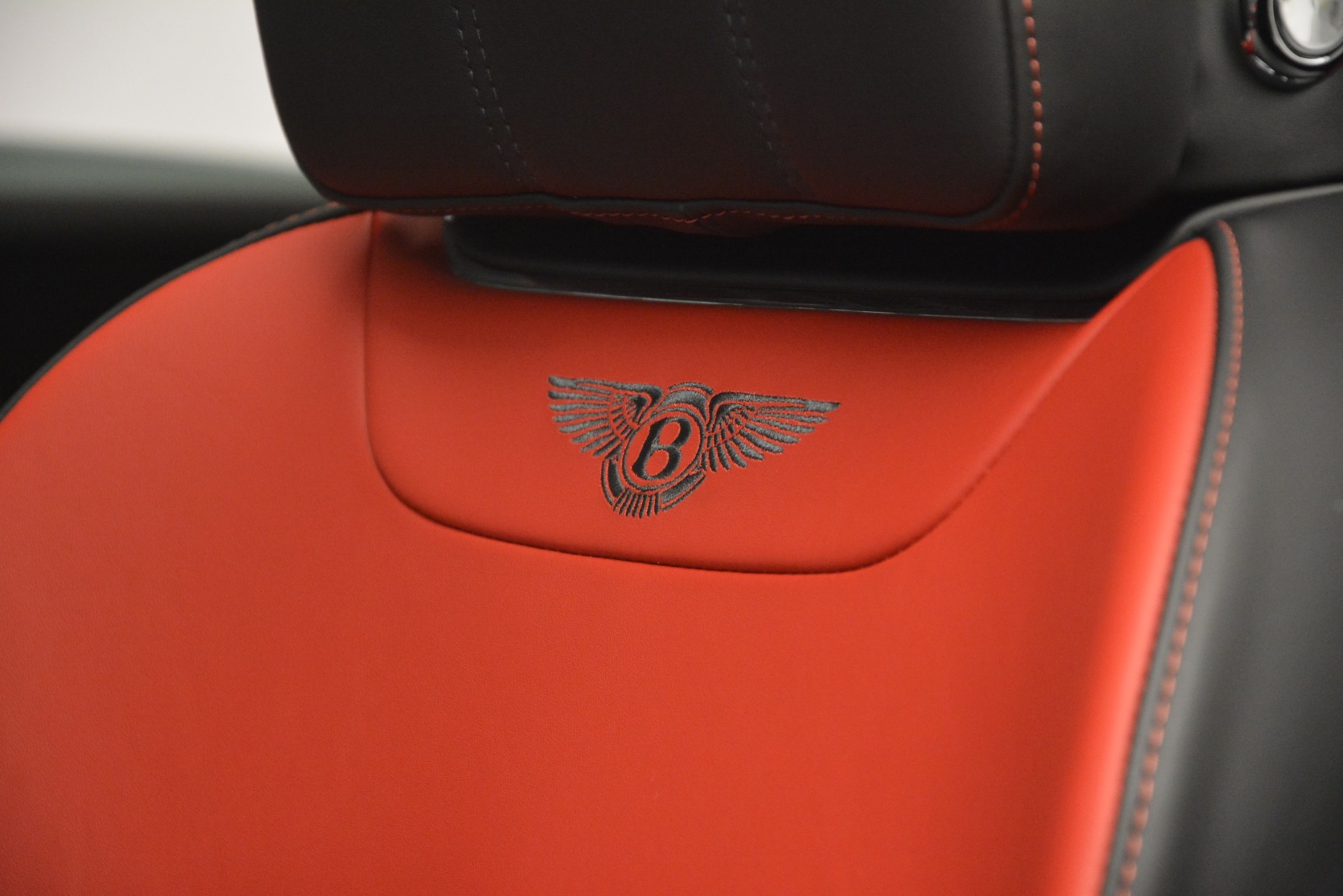 Used-2019-Bentley-Bentayga-V8