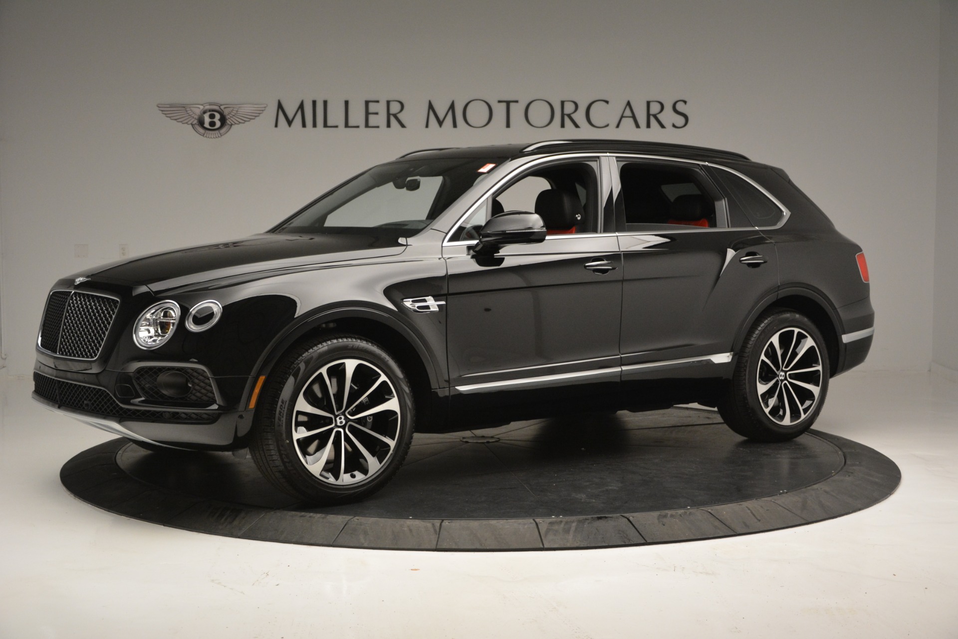 Used-2019-Bentley-Bentayga-V8
