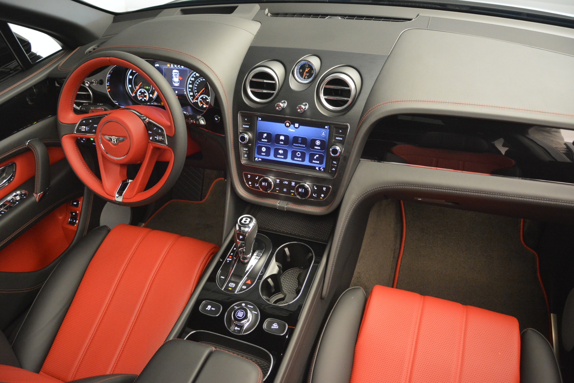 Used-2019-Bentley-Bentayga-V8