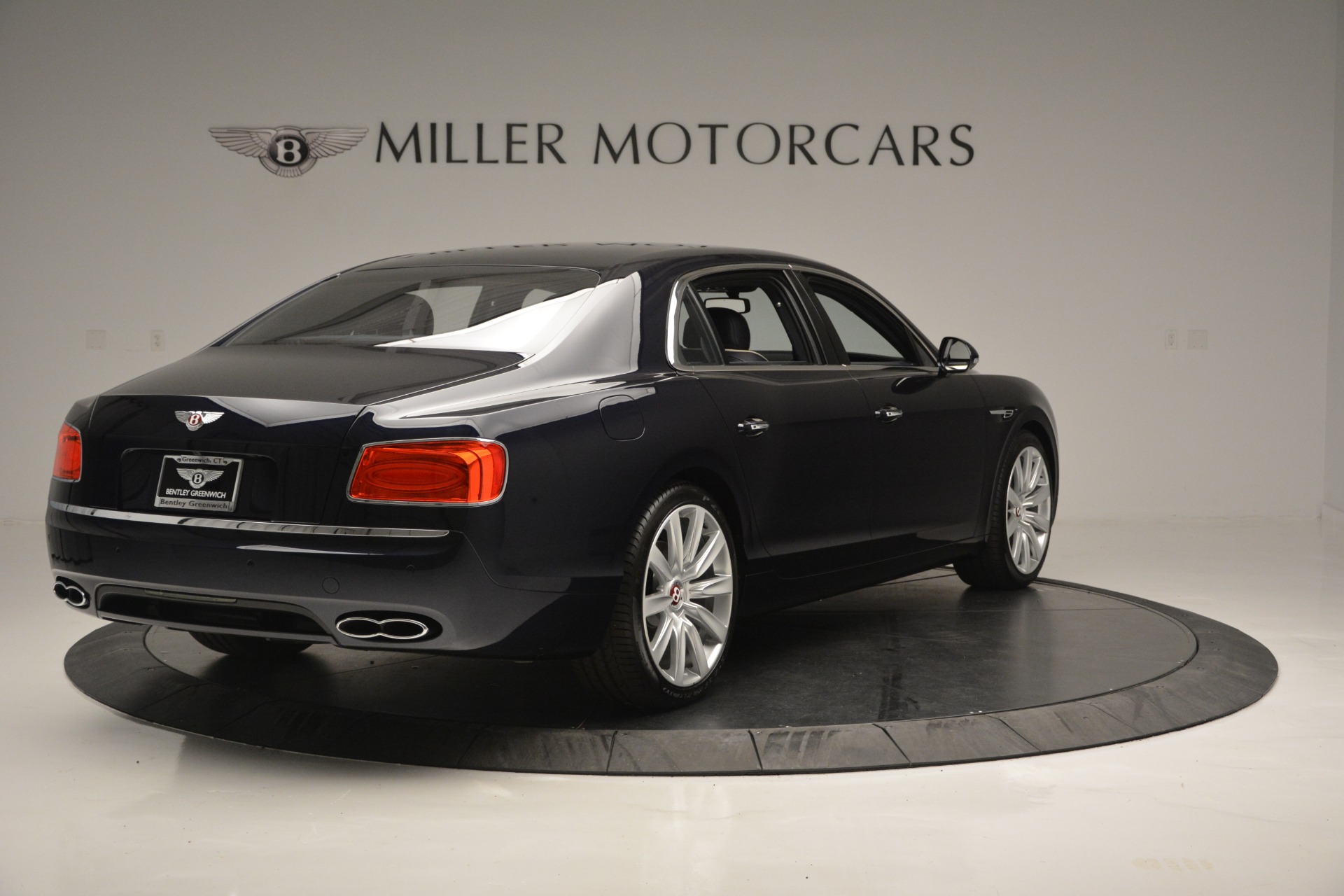 New-2018-Bentley-Flying-Spur-V8