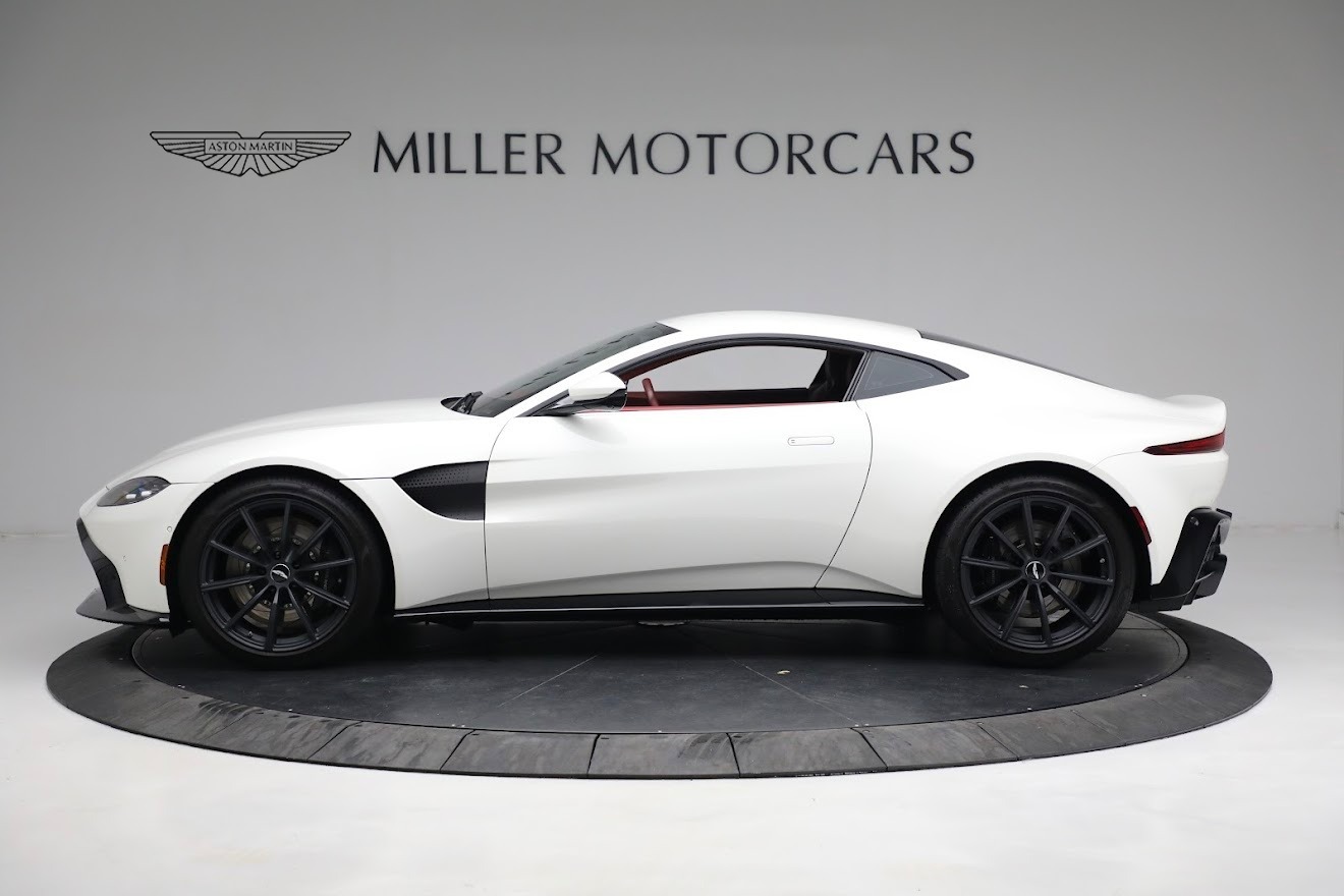 Used-2019-Aston-Martin-Vantage
