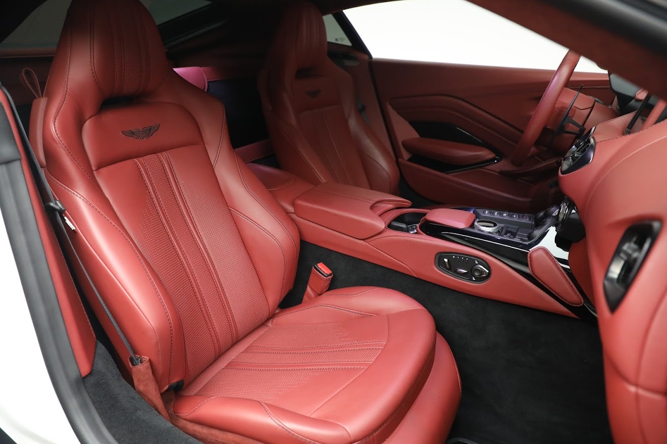 Used-2019-Aston-Martin-Vantage