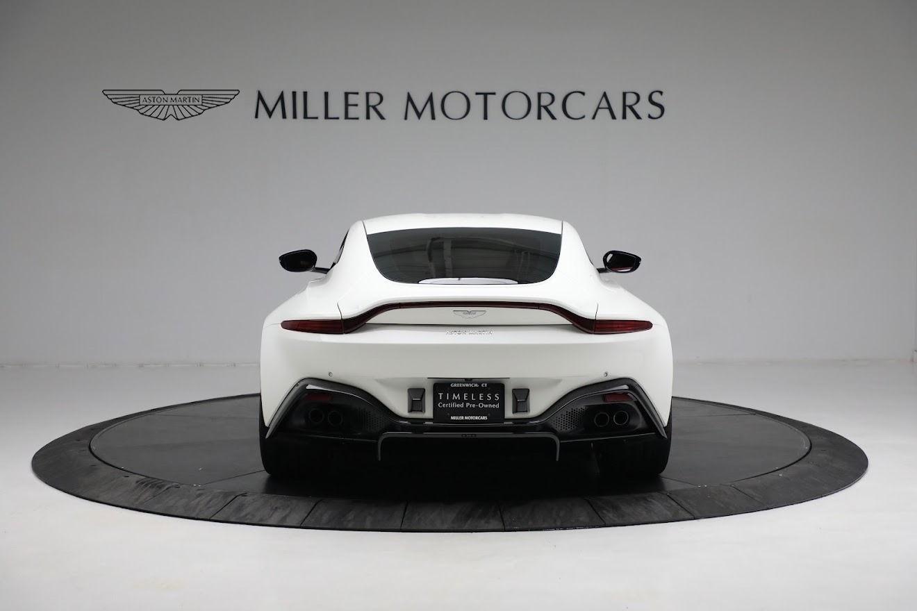 Used-2019-Aston-Martin-Vantage