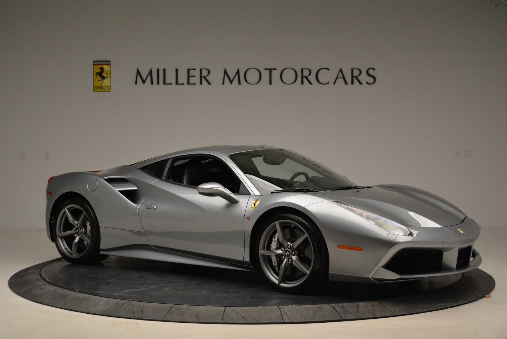 Used-2018-Ferrari-488-GTB