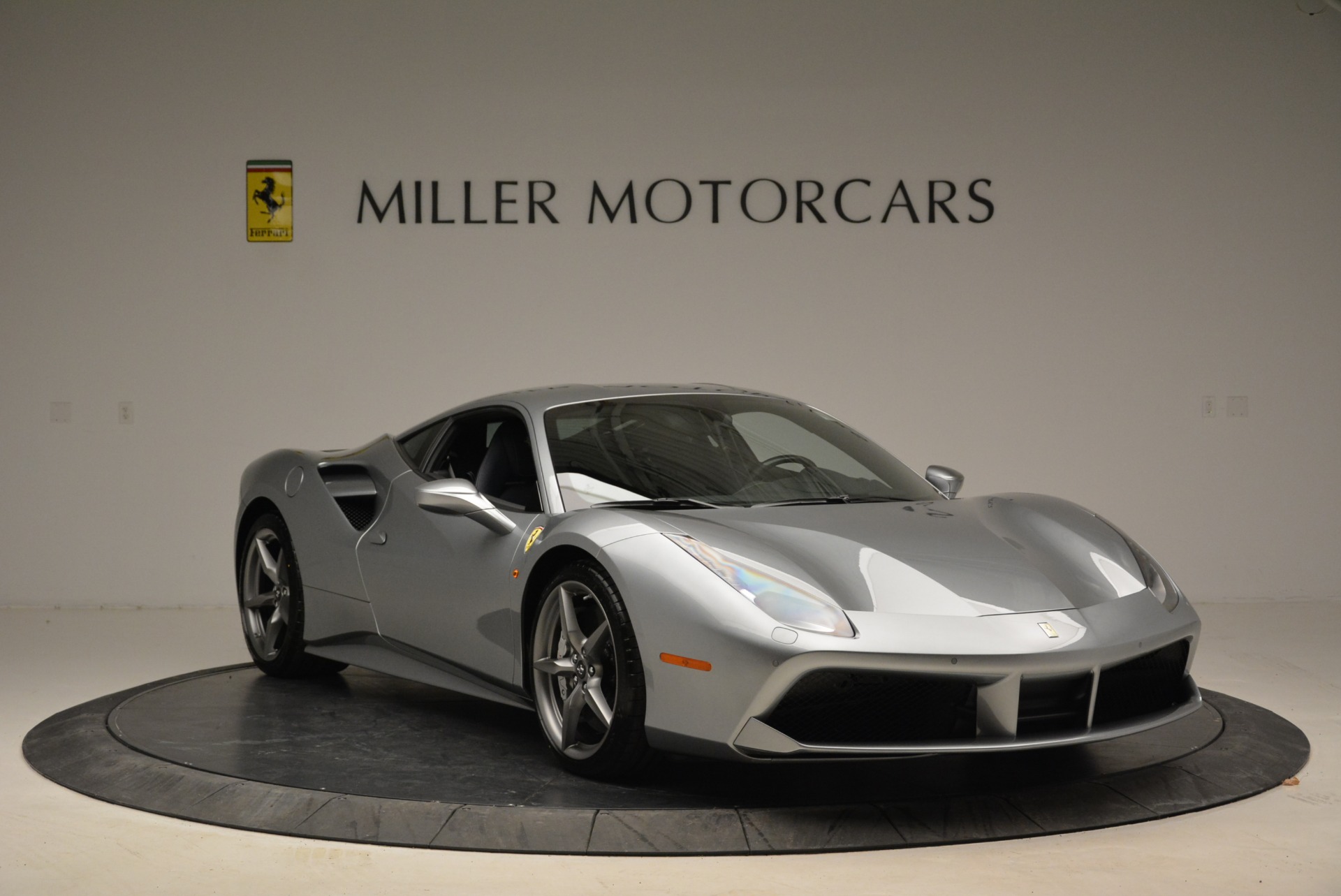 Used-2018-Ferrari-488-GTB