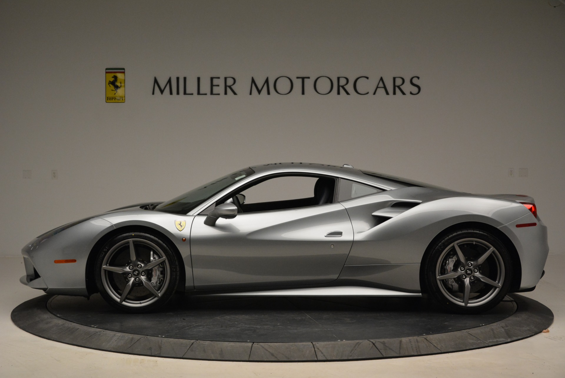 Used-2018-Ferrari-488-GTB