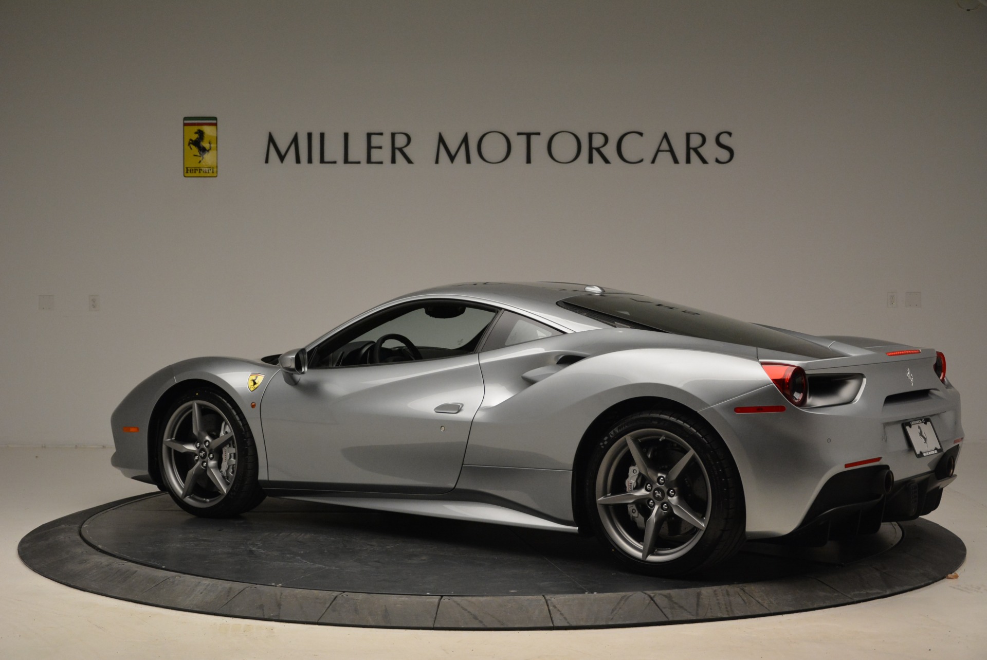 Used-2018-Ferrari-488-GTB