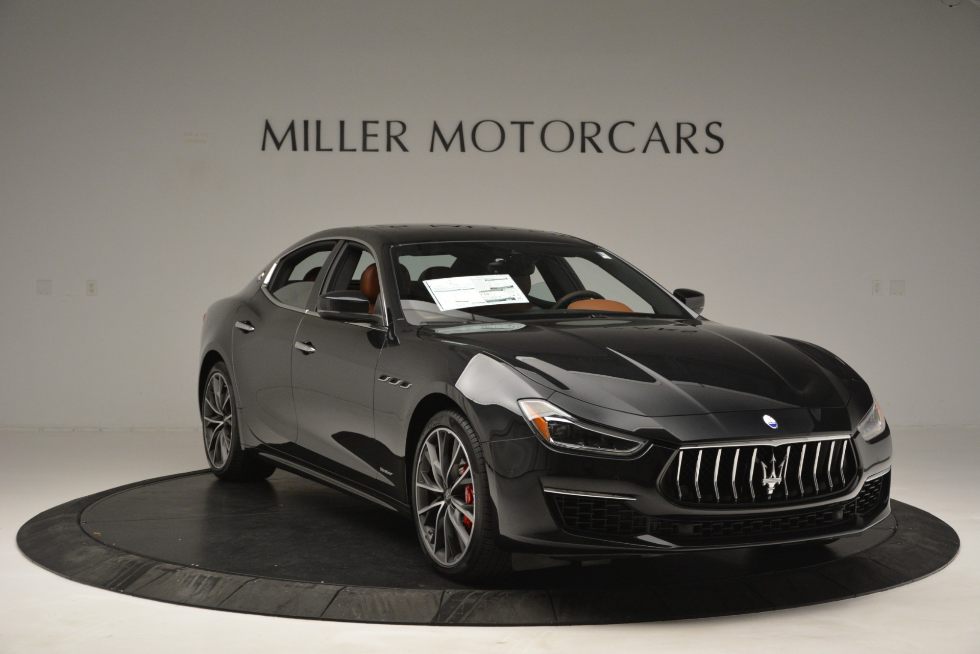 New-2019-Maserati-Ghibli-S-Q4-GranLusso