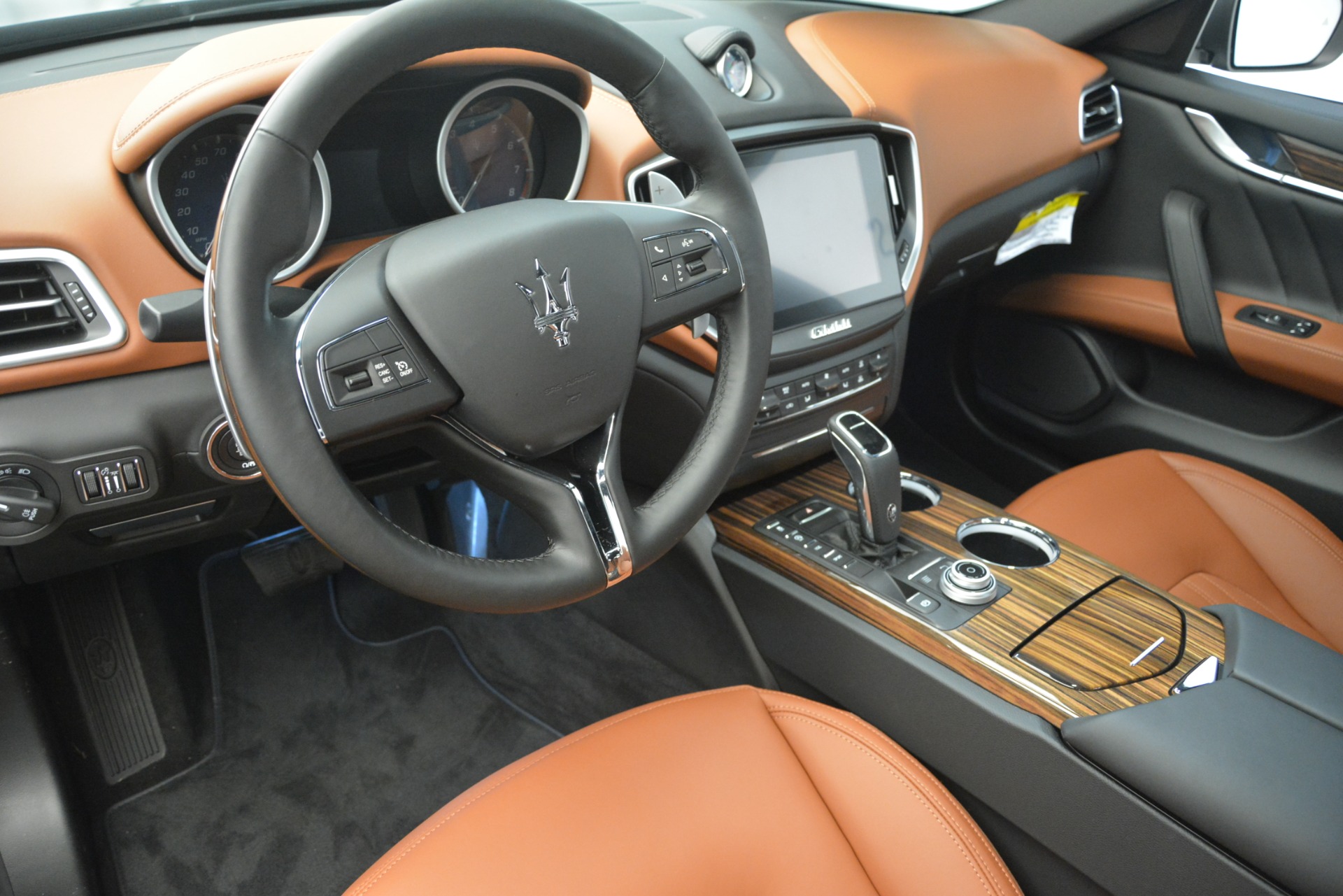 New-2019-Maserati-Ghibli-S-Q4-GranLusso